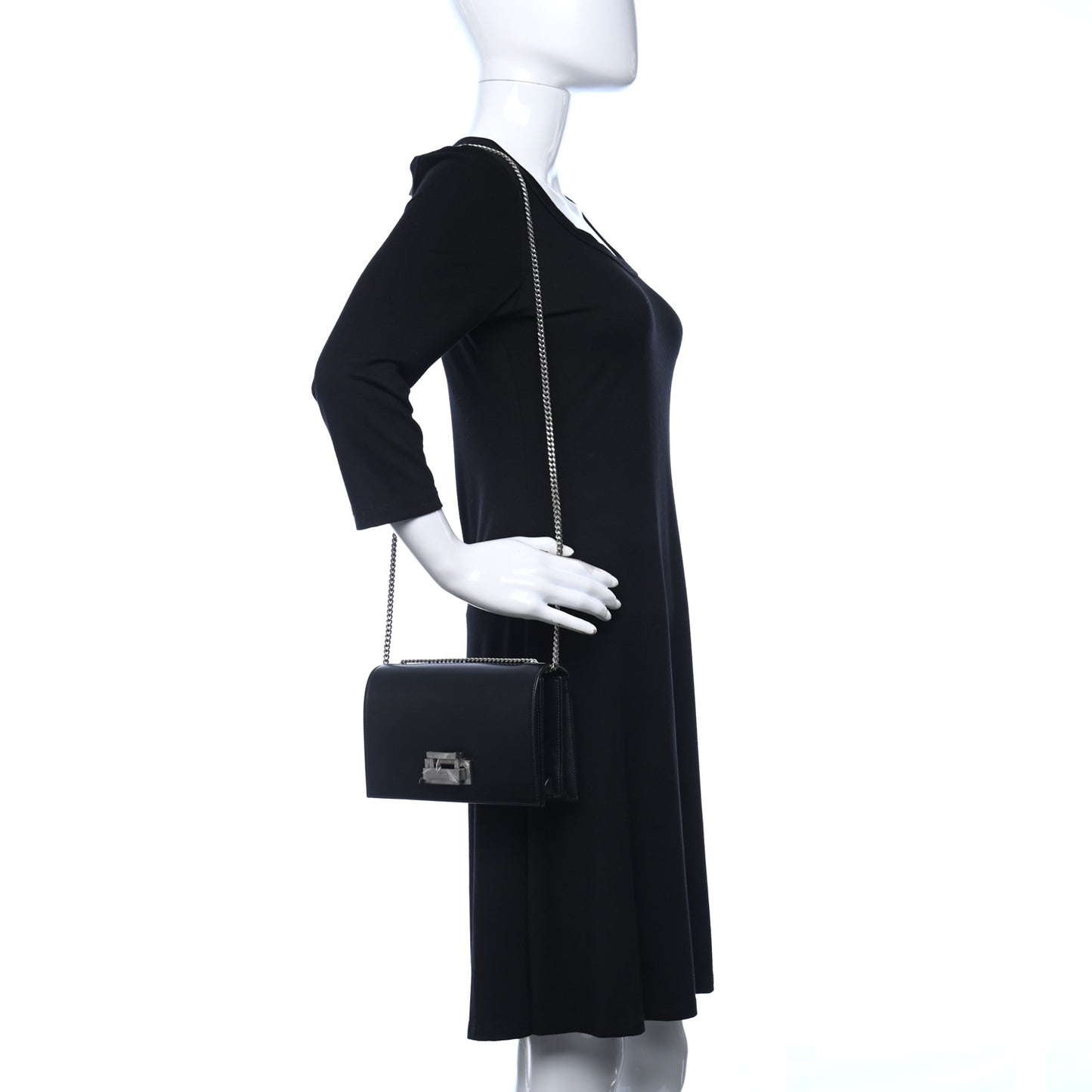 Calfskin Metropolis Chain Shoulder Bag Black