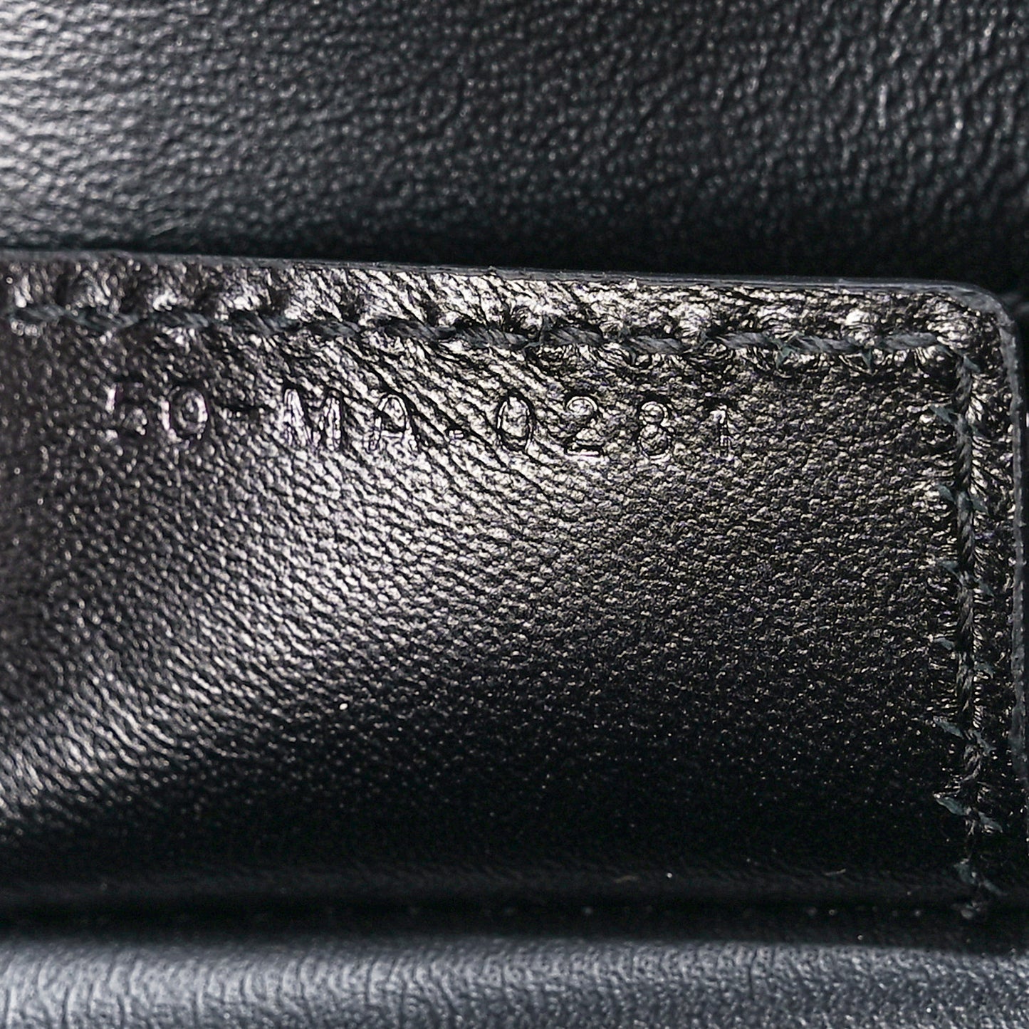 Calfskin Macrocannage Medium Caro Bag Black