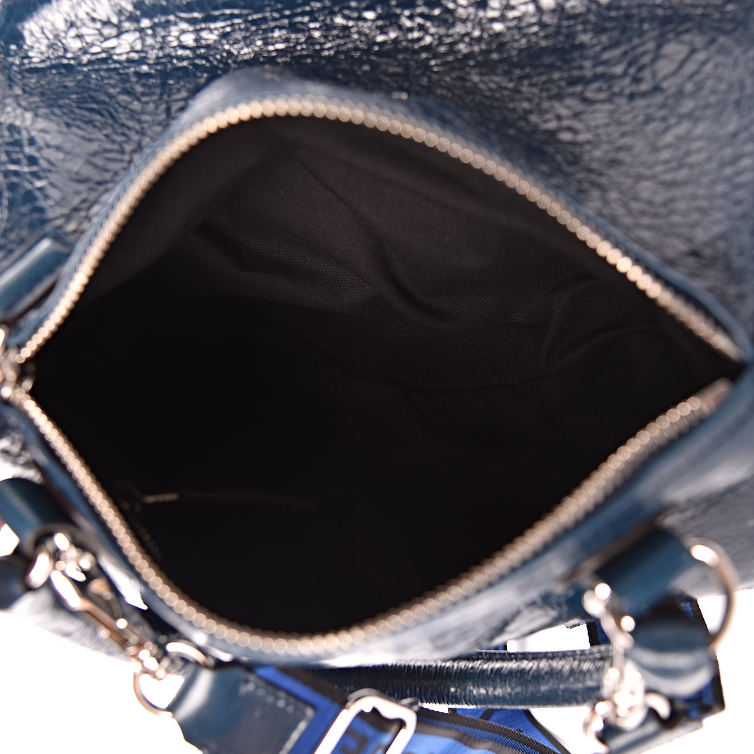 Givenchy Patent Lambskin 4G Small Pandora Blue 5 of 11