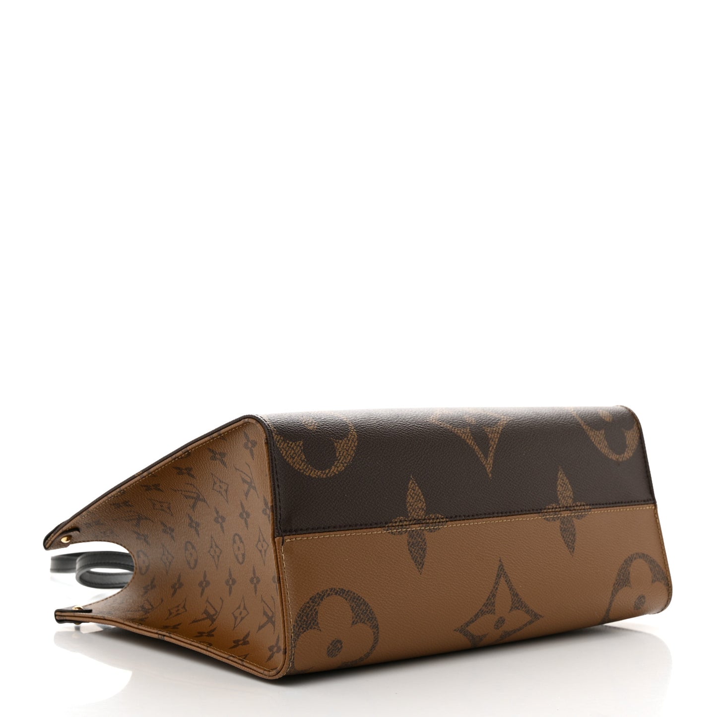 Reverse Monogram Giant Onthego MM