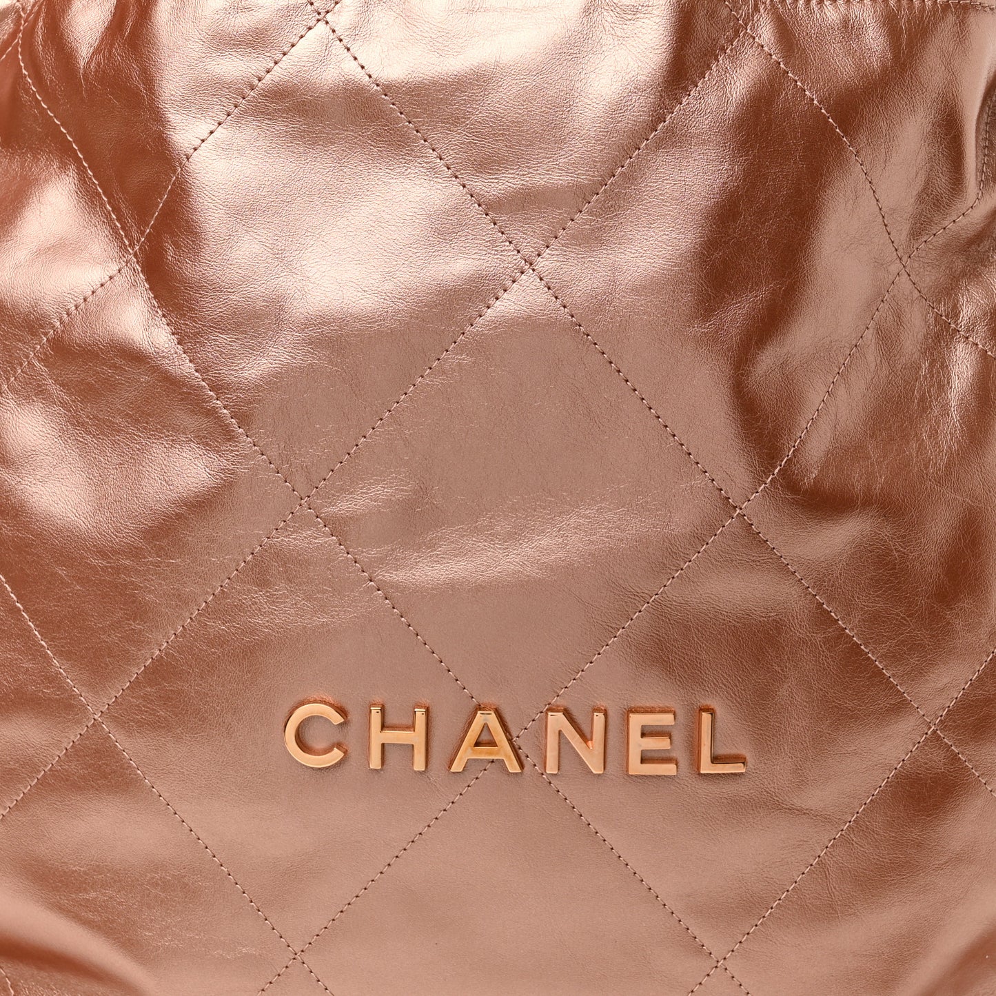 Metallic Calfskin Quilted Chanel 22 Pink