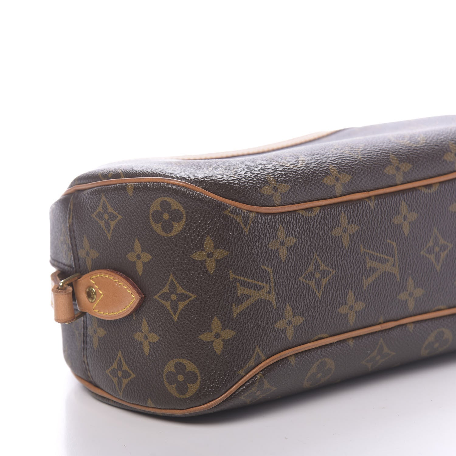 Louis Vuitton Monogram Blois 7 of 9