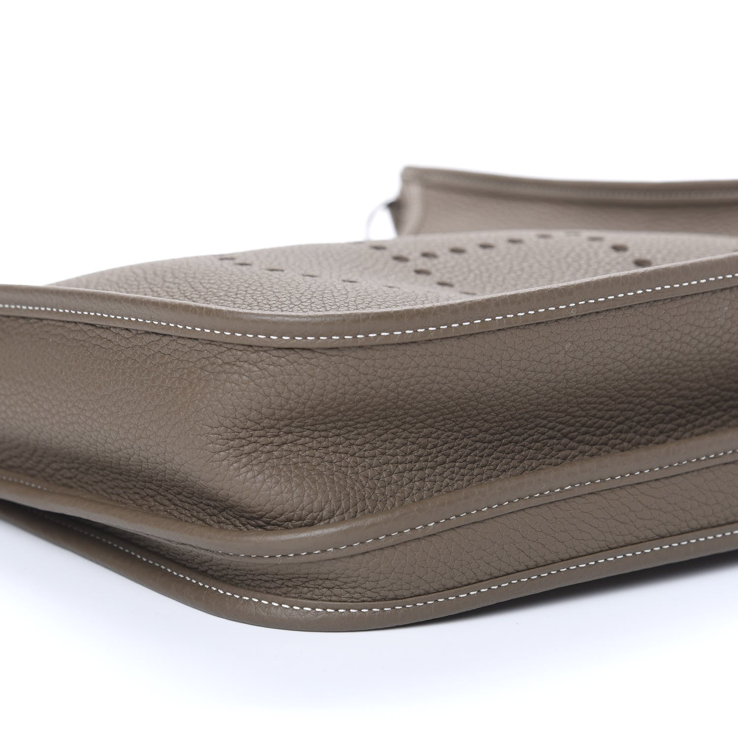 Hermes Taurillon Clemence Evelyne III PM Etoupe 8 of 12