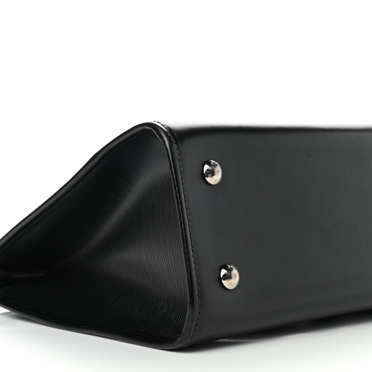 Louis Vuitton Epi Madeleine GM Black 7 of 9