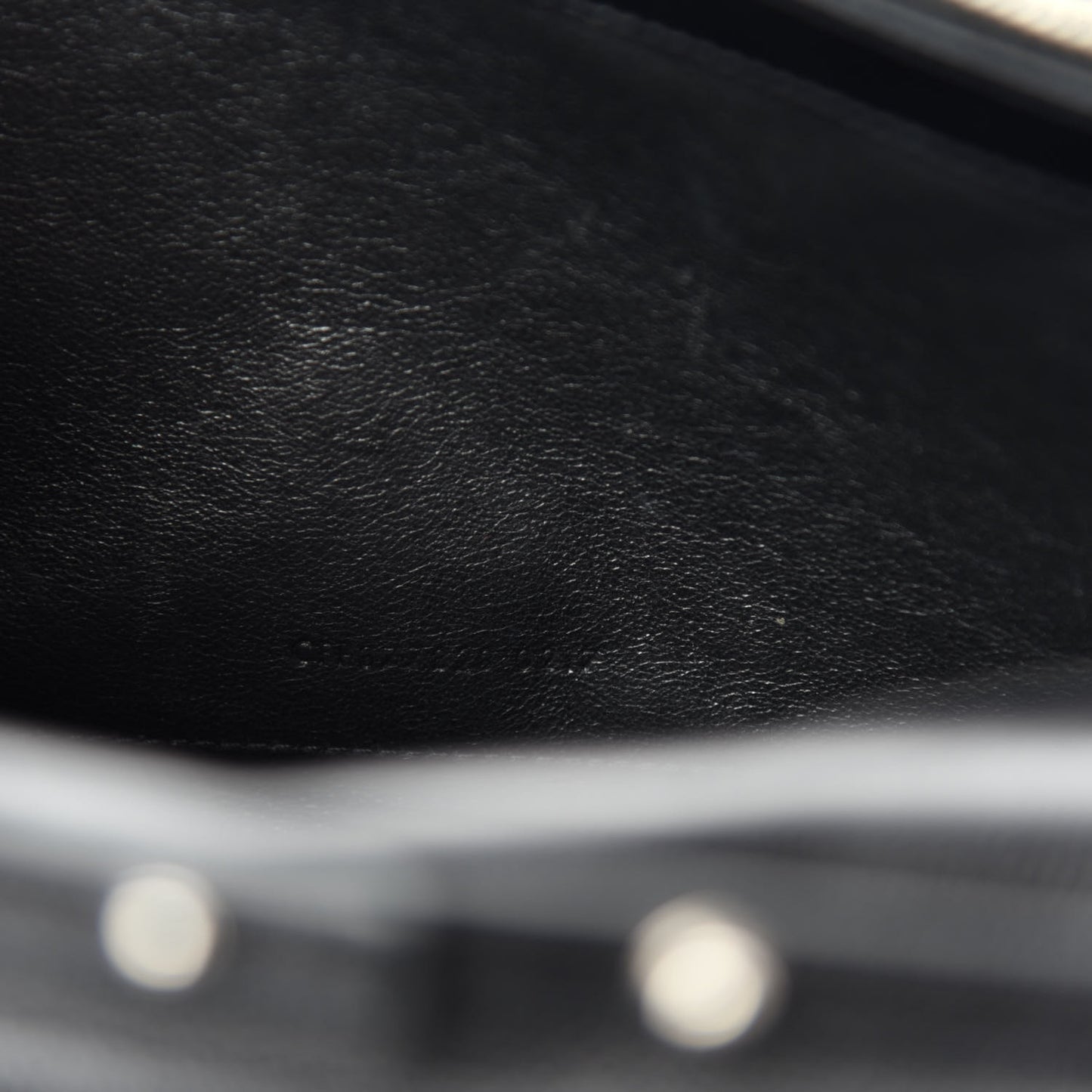 Grain De Poudre Matelasse Chevron Monogram Chain Wallet Black