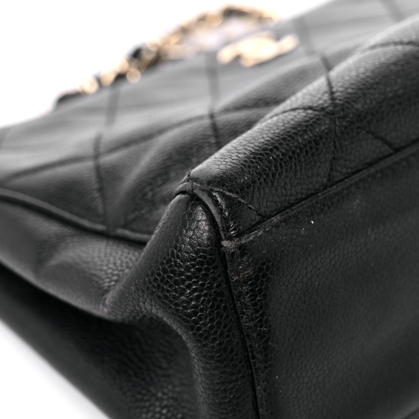 Caviar Quilted Shoulder Bag Black