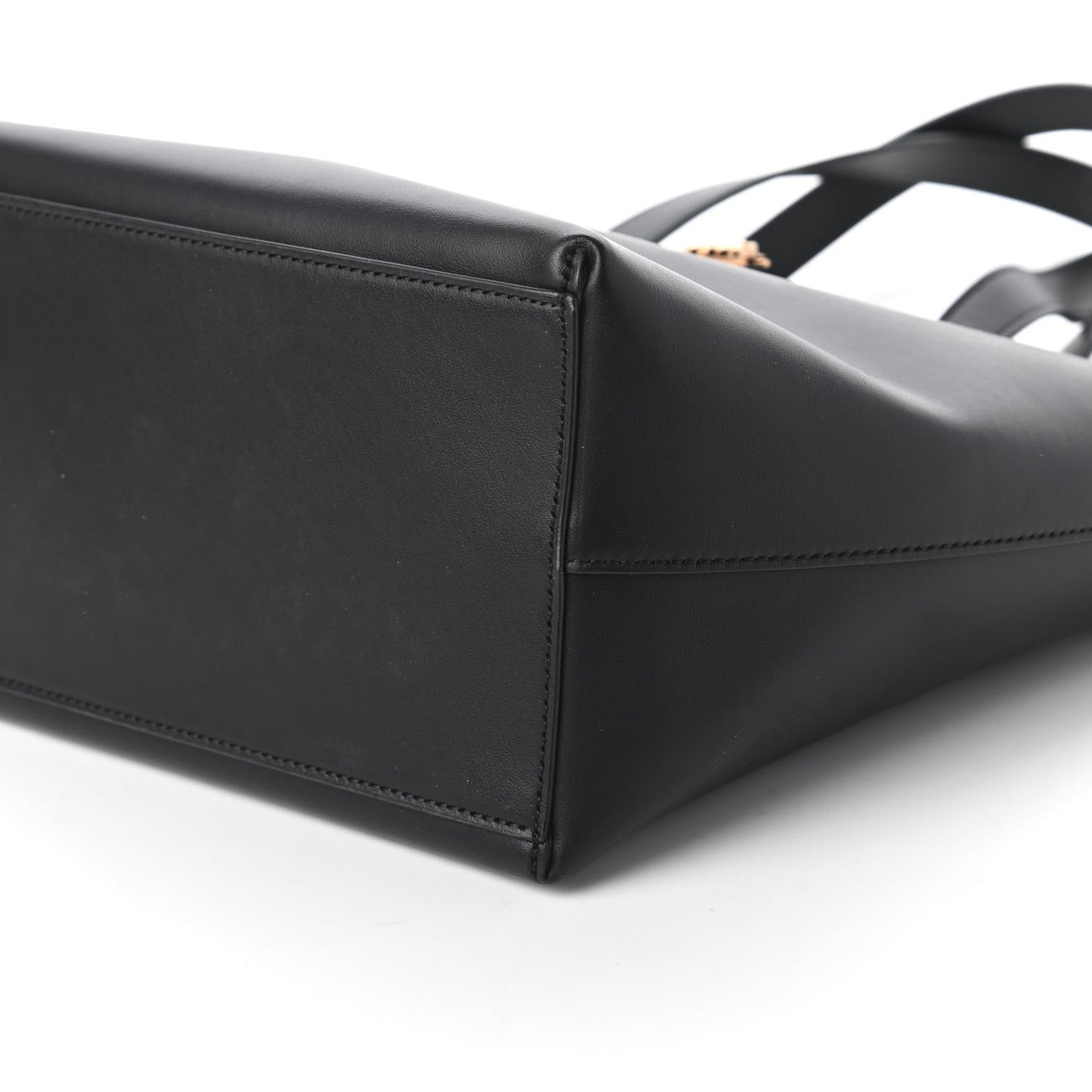 Vitello Virtus Tote Black