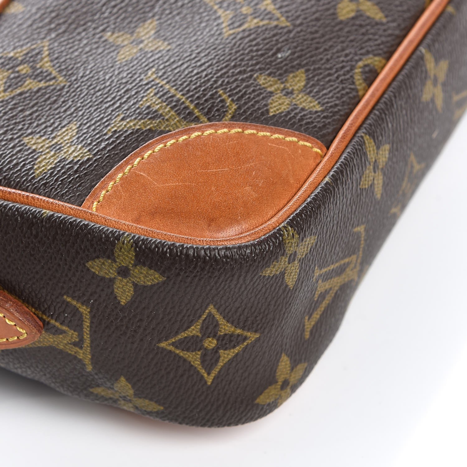 Louis Vuitton Monogram Trocadero 24 12 of 15