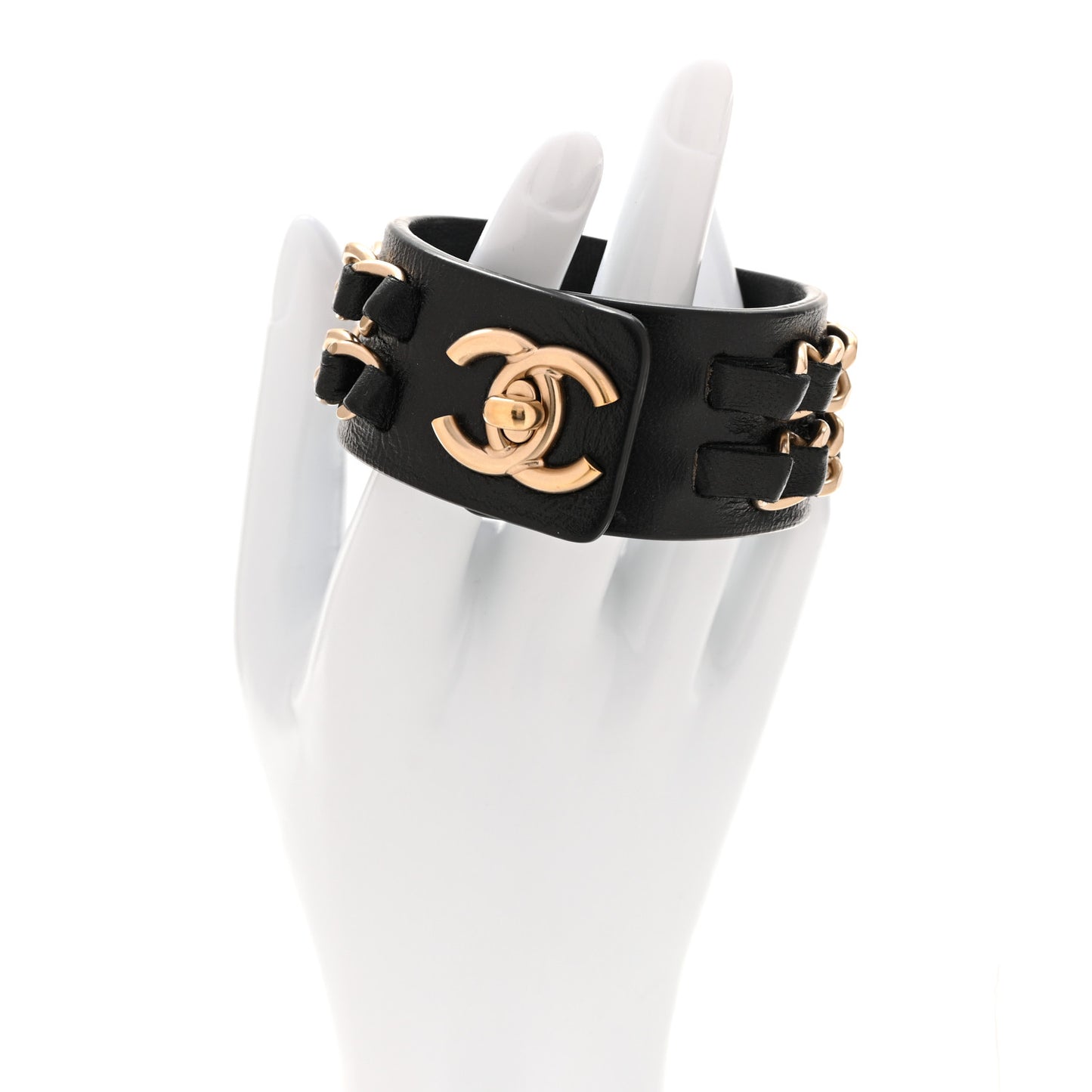 Lambskin CC Chain Turnlock Bracelet M Black