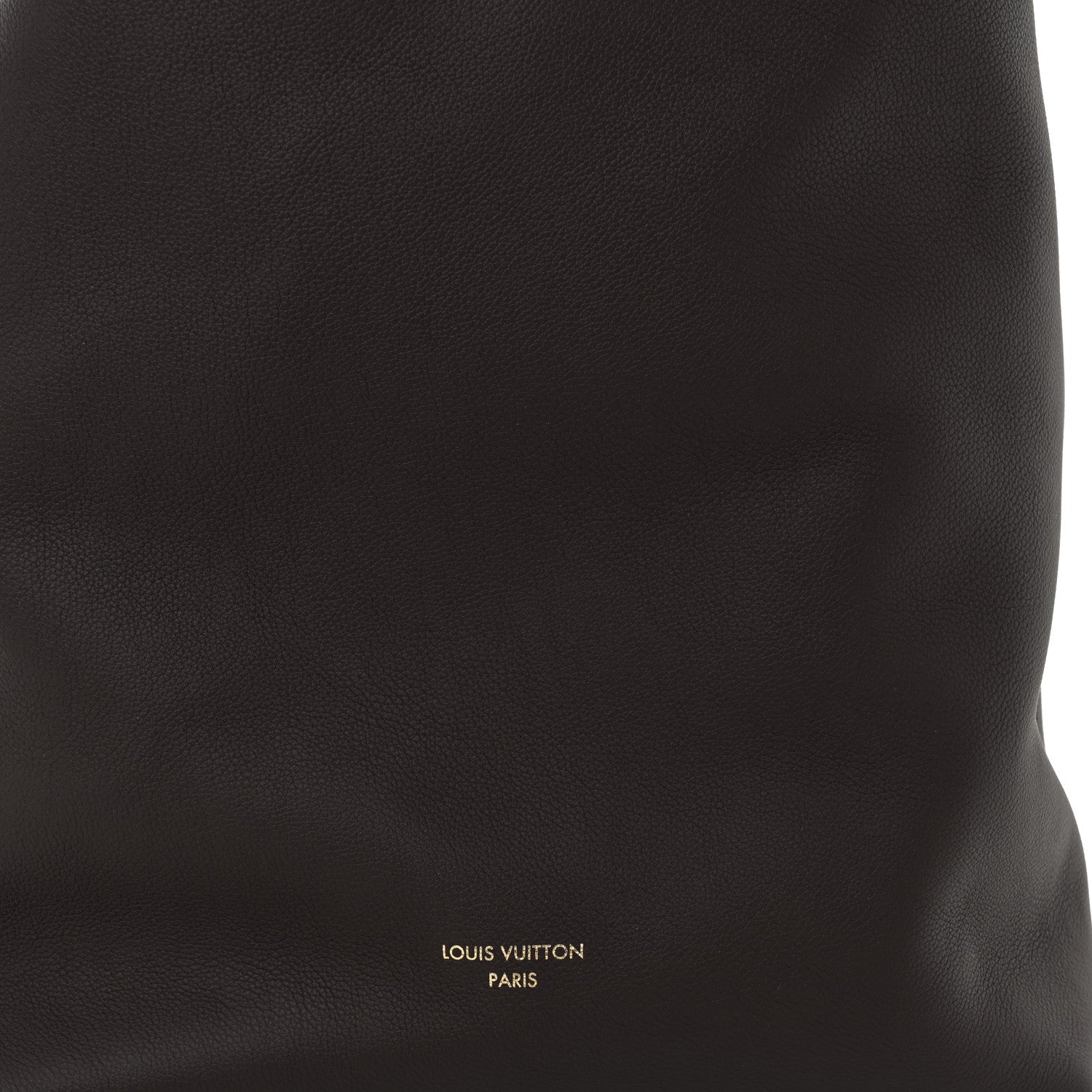 Louis Vuitton Grained Calfskin Low Key Hobo MM Ebene 8 of 10