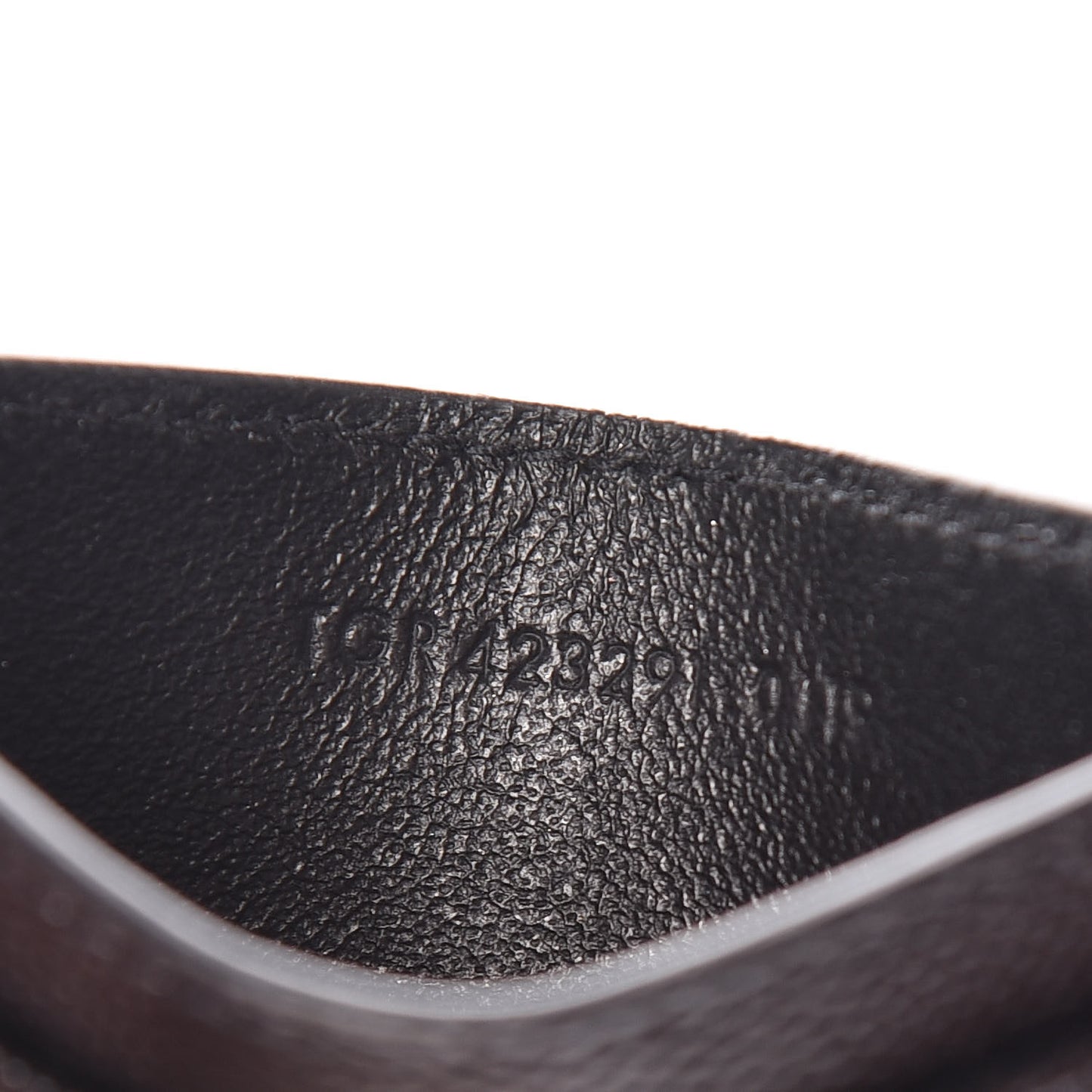 Grain De Poudre Matelasse Chevron Monogram Credit Card Case Black