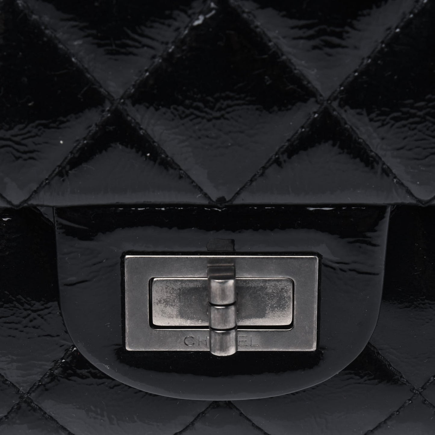 Distressed Patent Quilted 2.55 Reissue 227 Flap Black