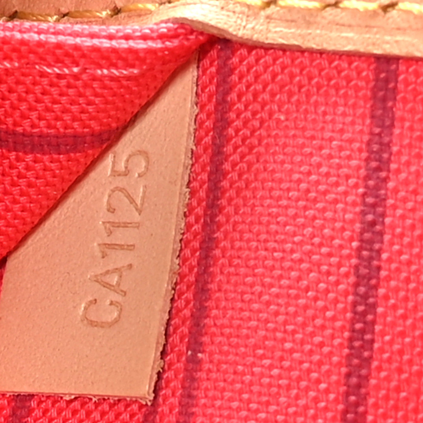 Louis Vuitton Monogram V Neverfull MM Grenade 8 of 10