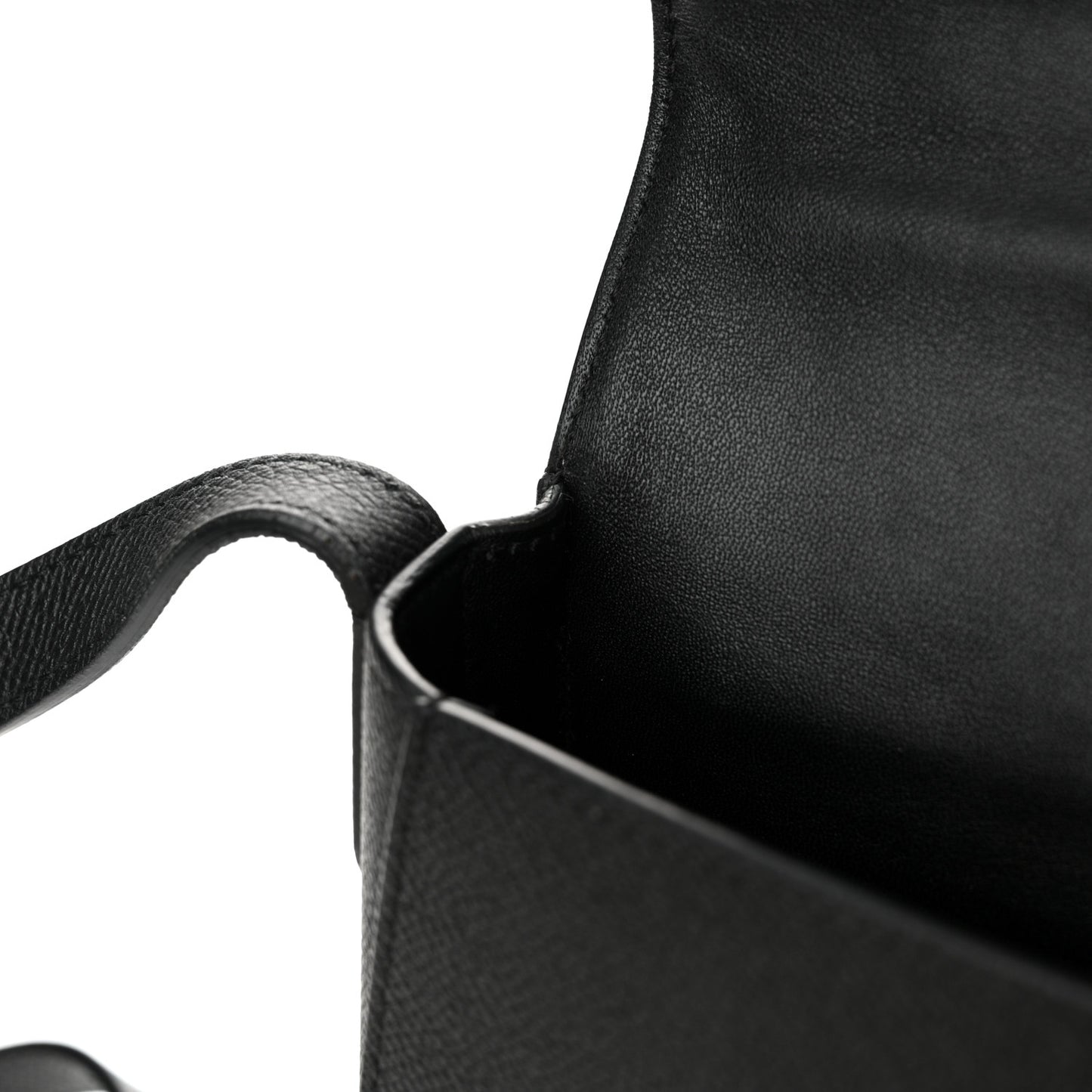 Grained Calfskin Compact Trotteur  Black
