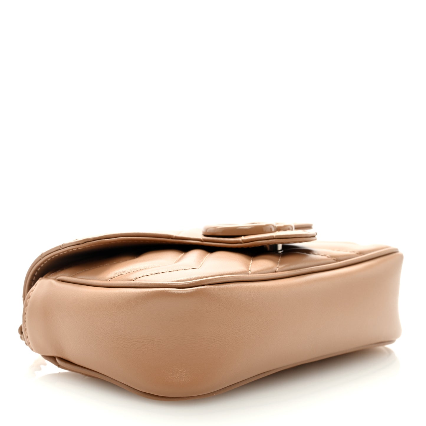 Calfskin Matelasse Monochrome Super Mini GG Marmont Shoulder Bag Camelia