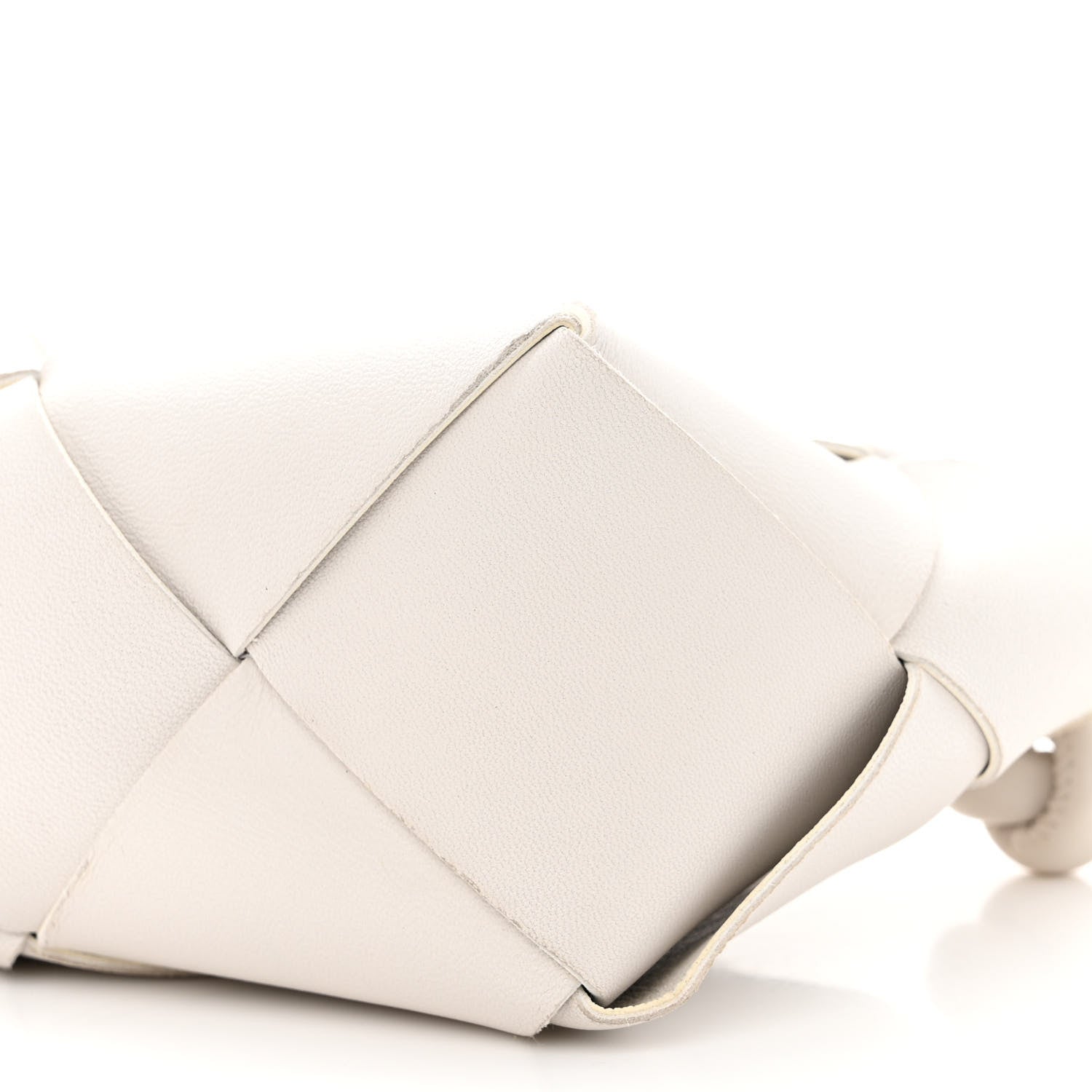 Bottega Veneta Nappa Maxi Intreccio Exploded Shoulder Bag Chalk 10 of 10
