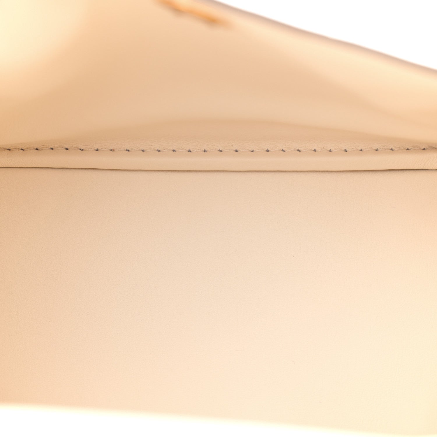 Hermes Ostrich Mini Lindy 20 Nata 5 of 14