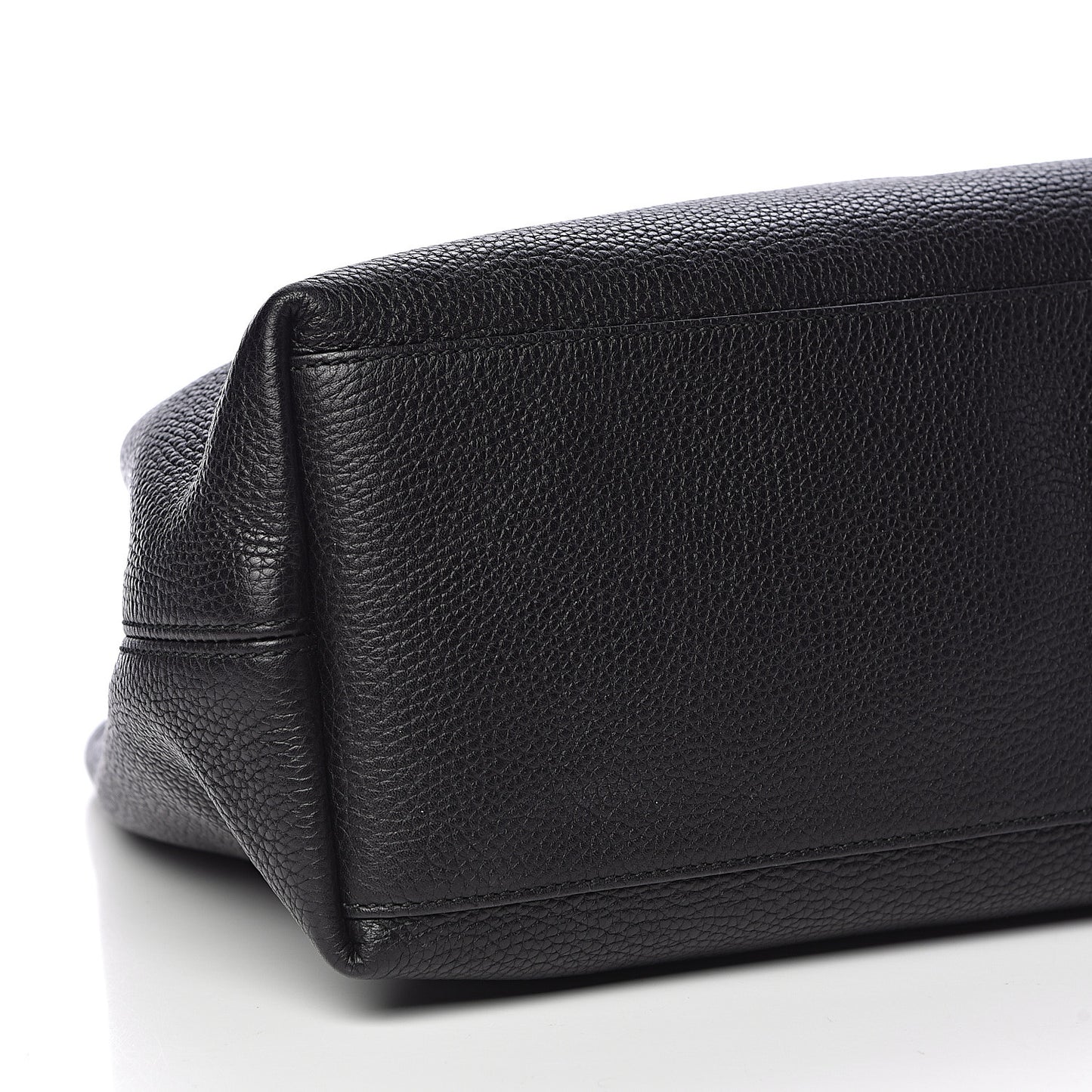 Pebbled Calfskin Medium Soho Chain Shoulder Bag Black