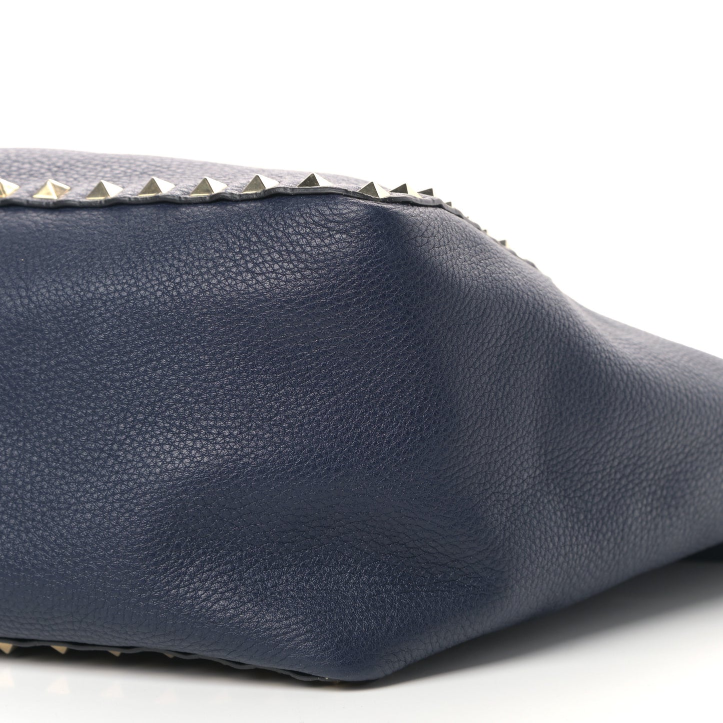 Pebbled Calfskin Medium Rockstud Reversible Tote Light Cuir Marine