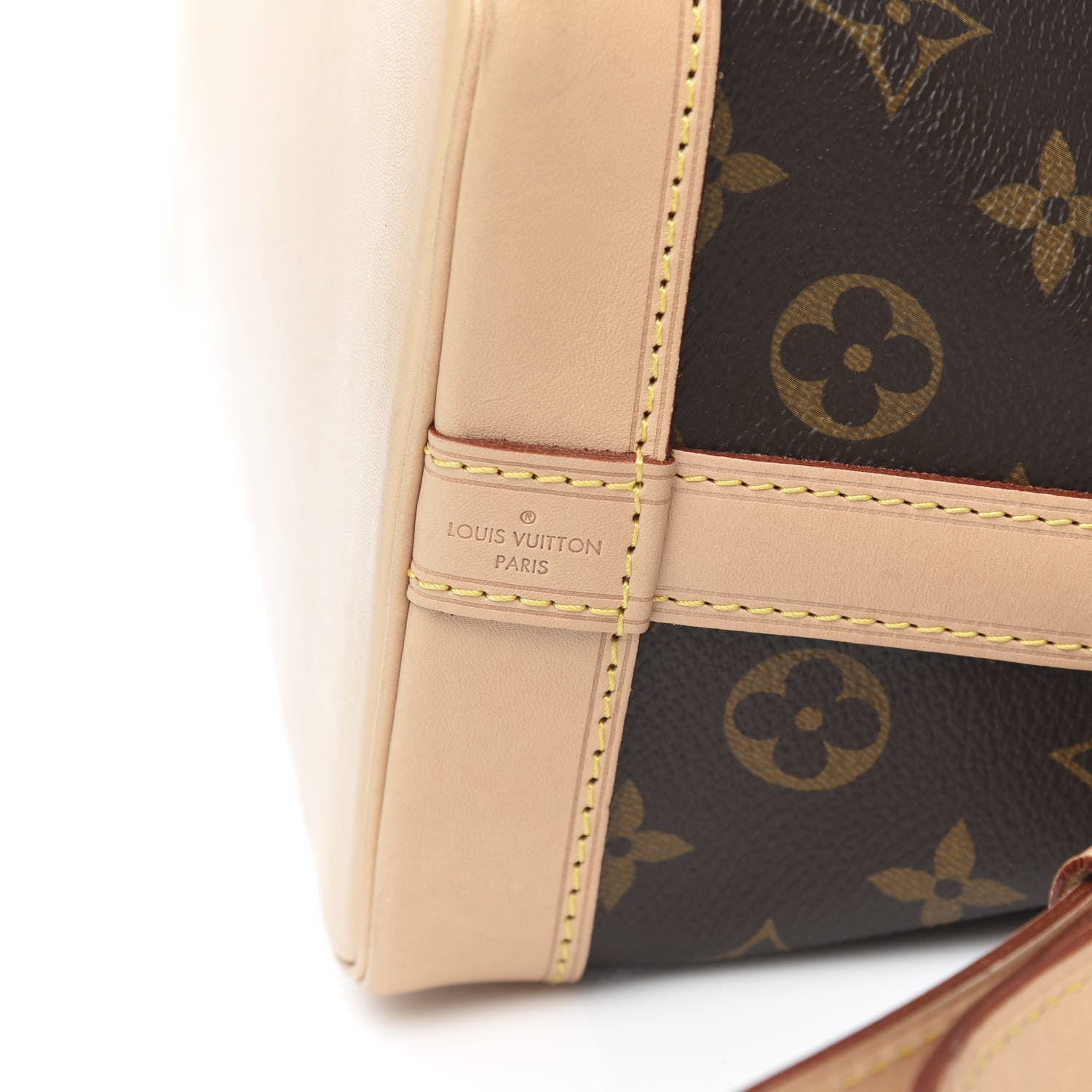 Louis Vuitton Monogram Noe BB 6 of 11