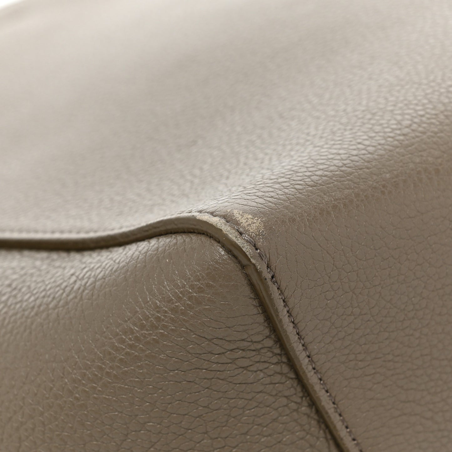 Soft Grained Calfskin Small Sangle Bucket Bag Taupe