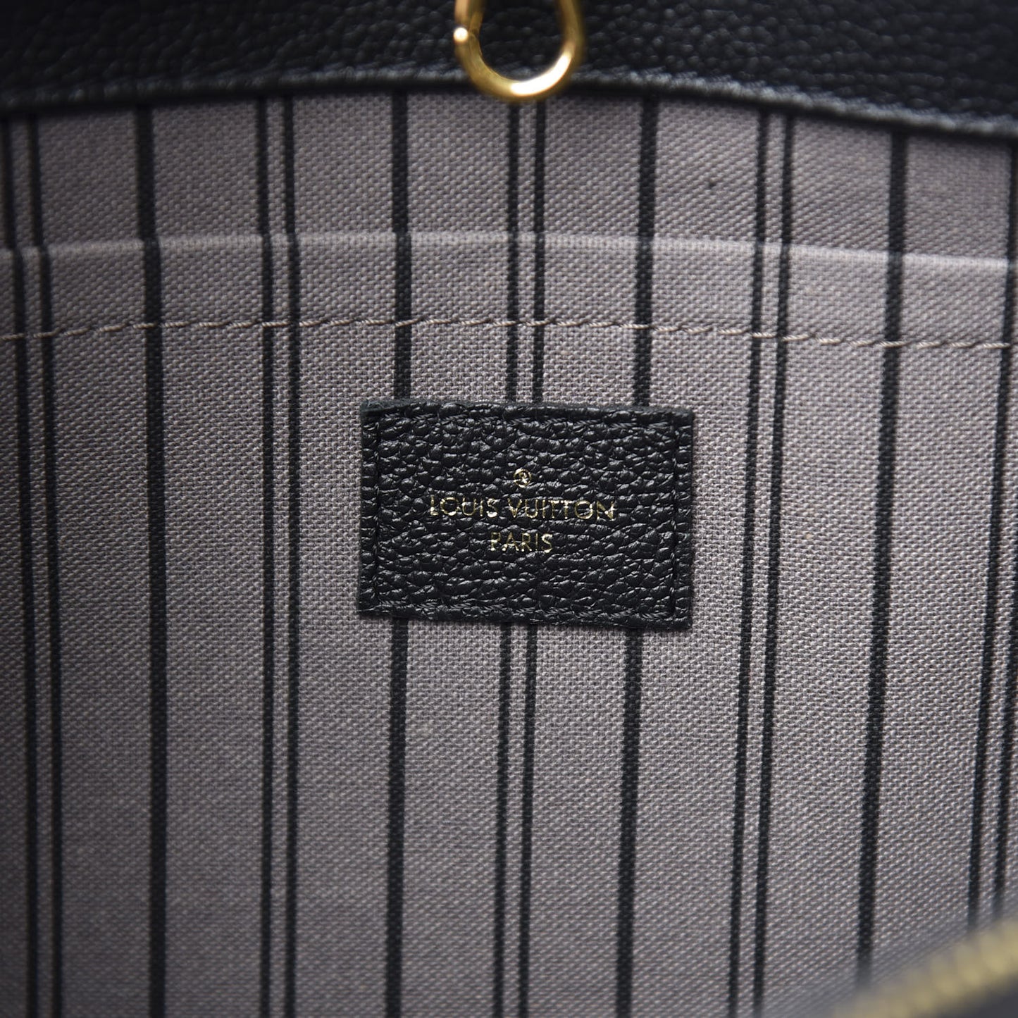 Empreinte Montaigne MM Black