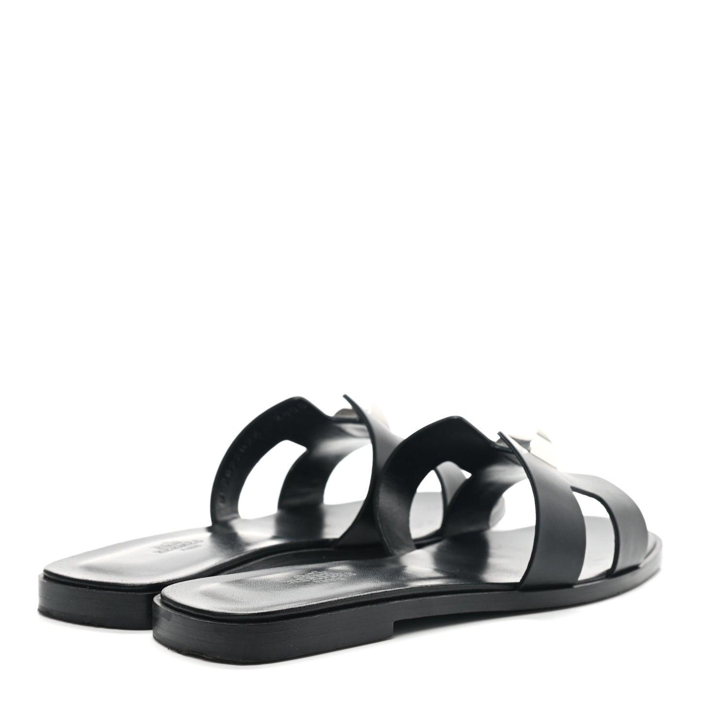 Box Calfskin Clous Pyramide Oran Sandals 37 Black