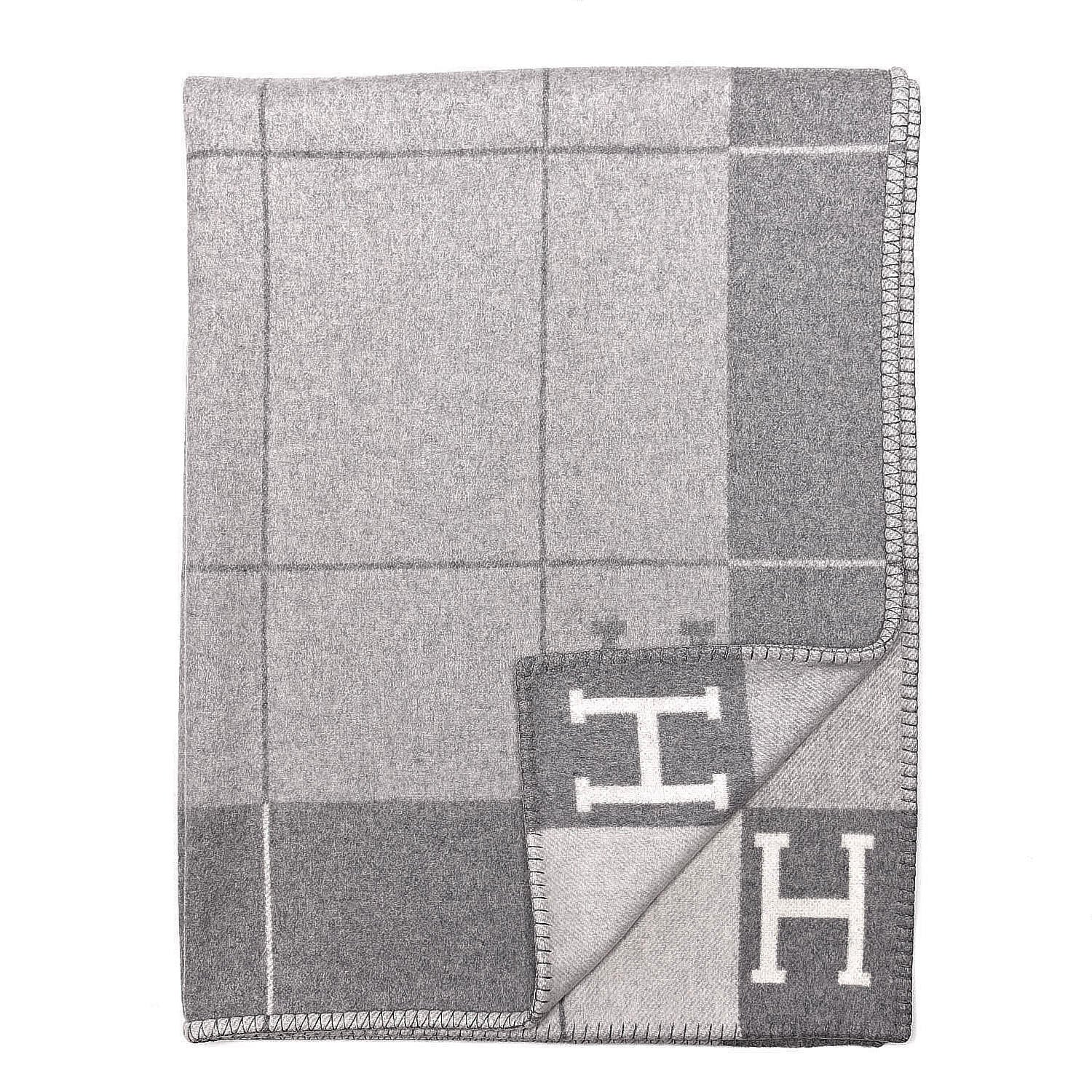 Hermes Wool Cashmere Avalon III Blanket Ecru Gris Clair 1 of 3