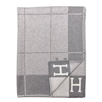 Hermes Wool Cashmere Avalon III Blanket Ecru Gris Clair 1 of 3