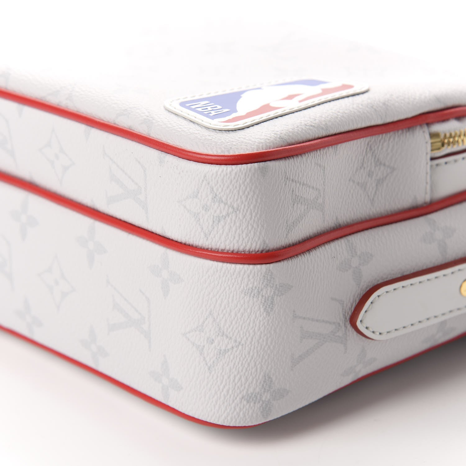 Louis Vuitton X NBA Monogram Nil Messenger Antarctica 7 of 10