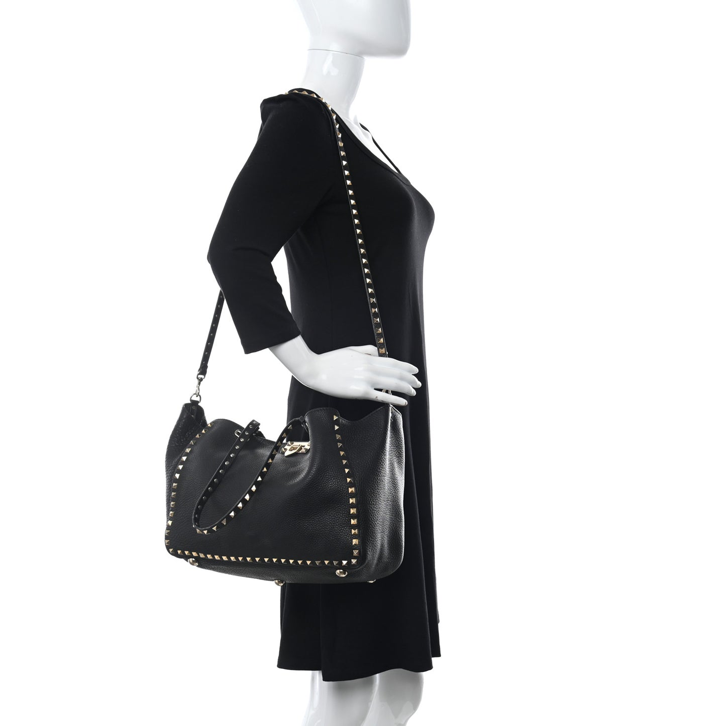 Pebbled Calfskin Medium Rockstud Tote Black