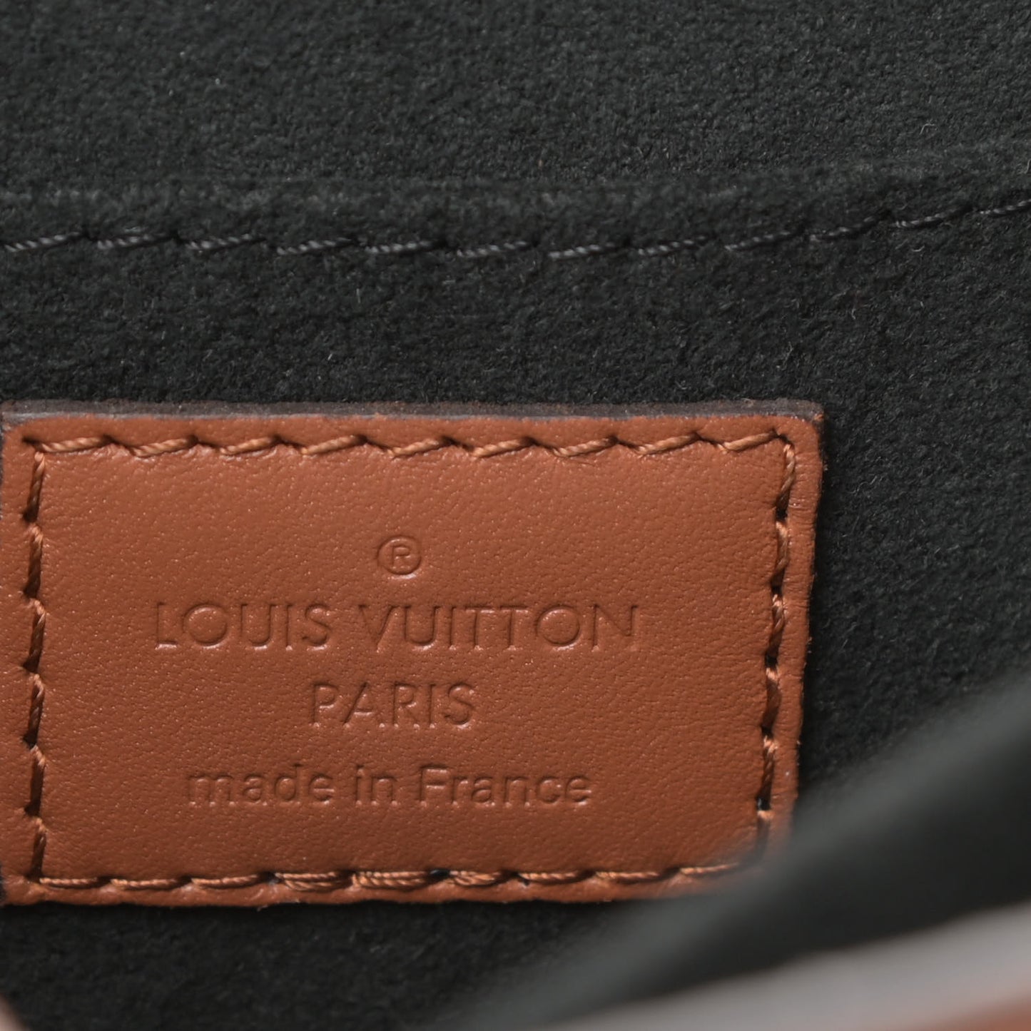 Reverse Monogram Dauphine Mini