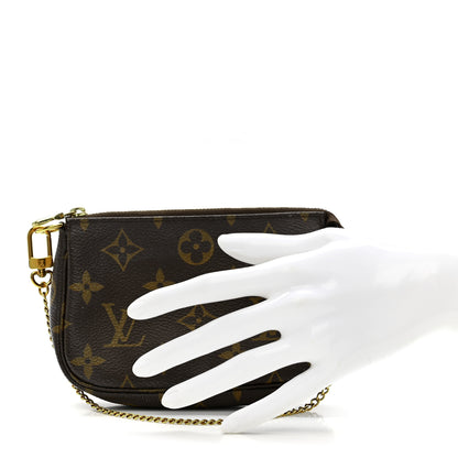 Louis Vuitton Monogram Mini Pochette Accessories 2 of 7