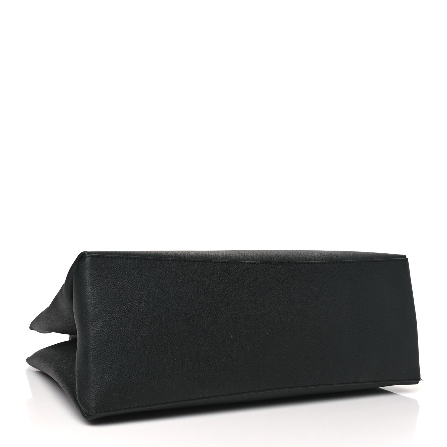 Grained Calfskin Lockme Shopper Black