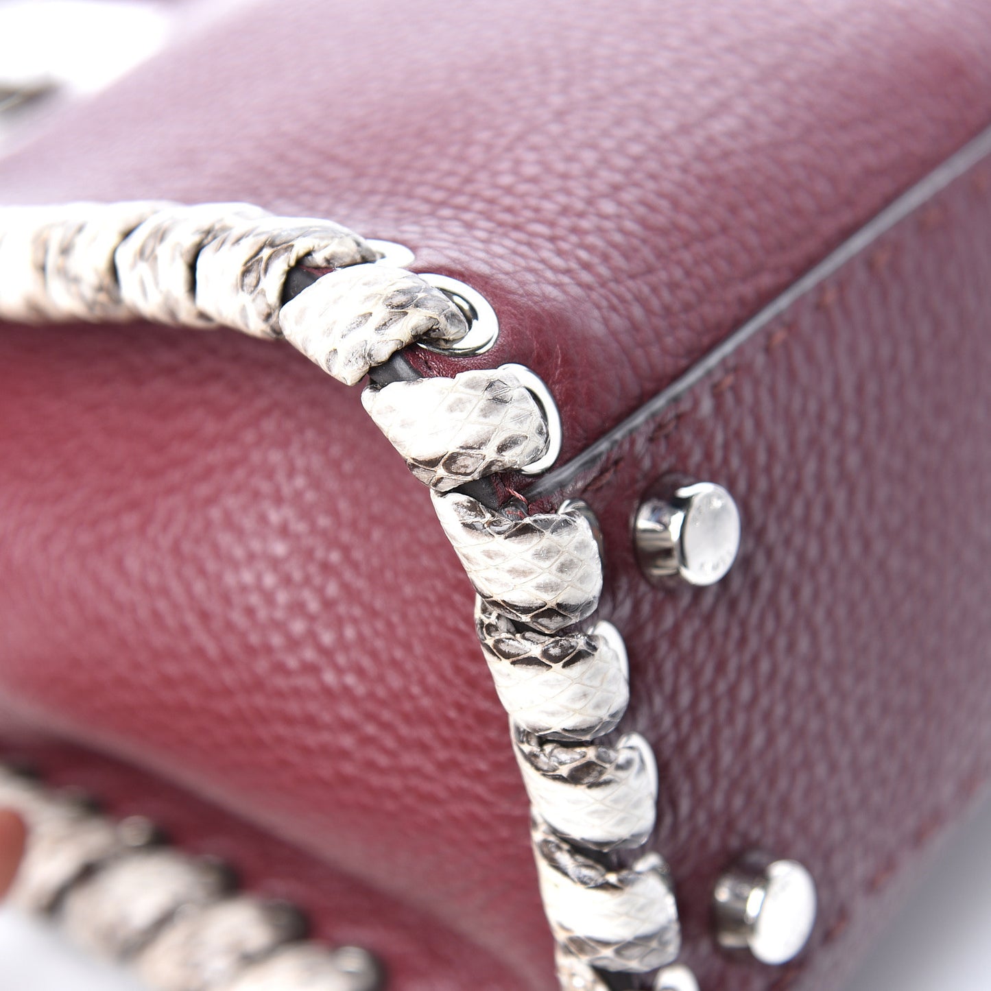 Cuoio Romano Elaphe Selleria Lace Up Bi-Color Medium Peekaboo Iconic Satchel Bordeaux Grigio Polvere Natural