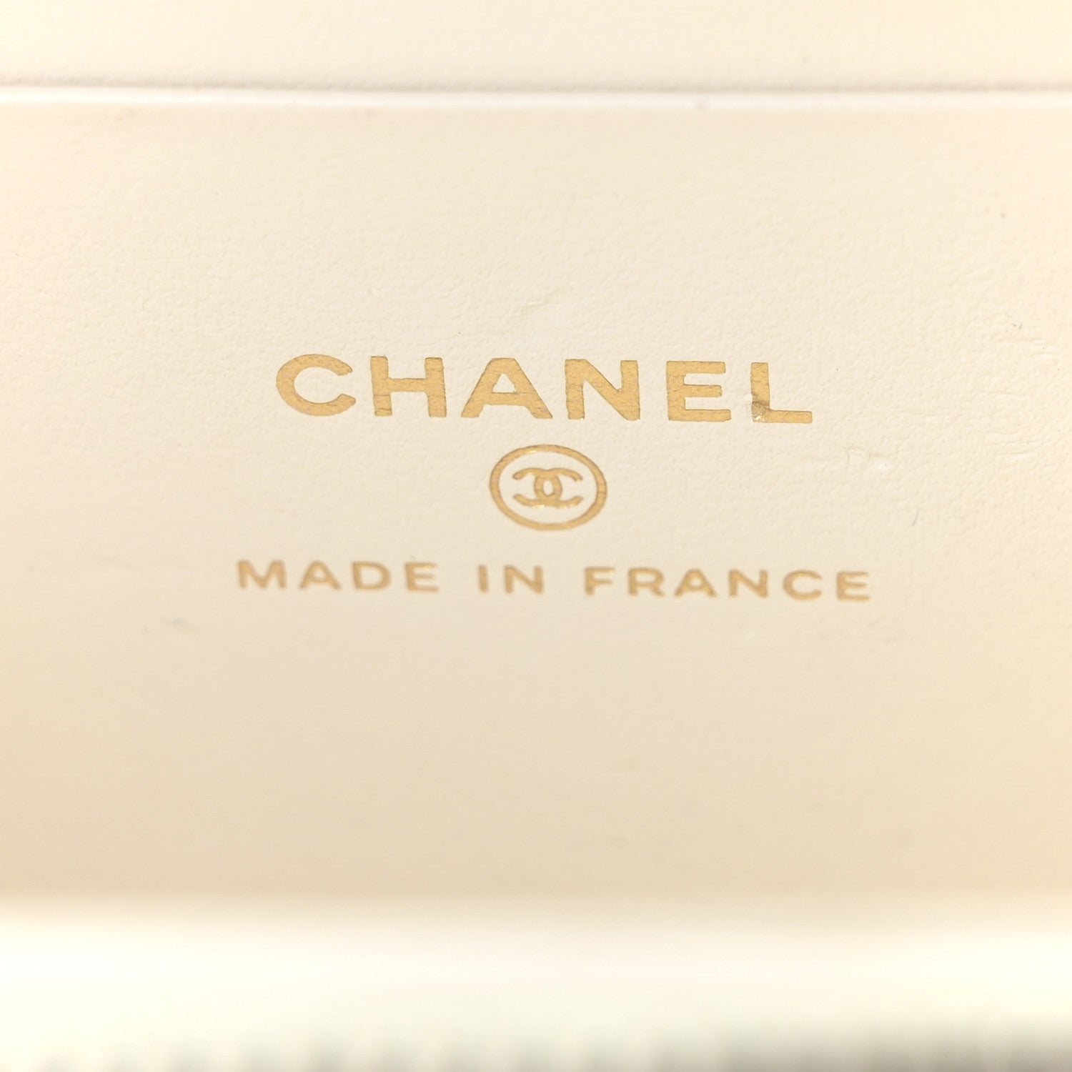 Chanel Caviar Quilted Enamel Coco Casino Small Vanity Case With Chain White White 6 of 10