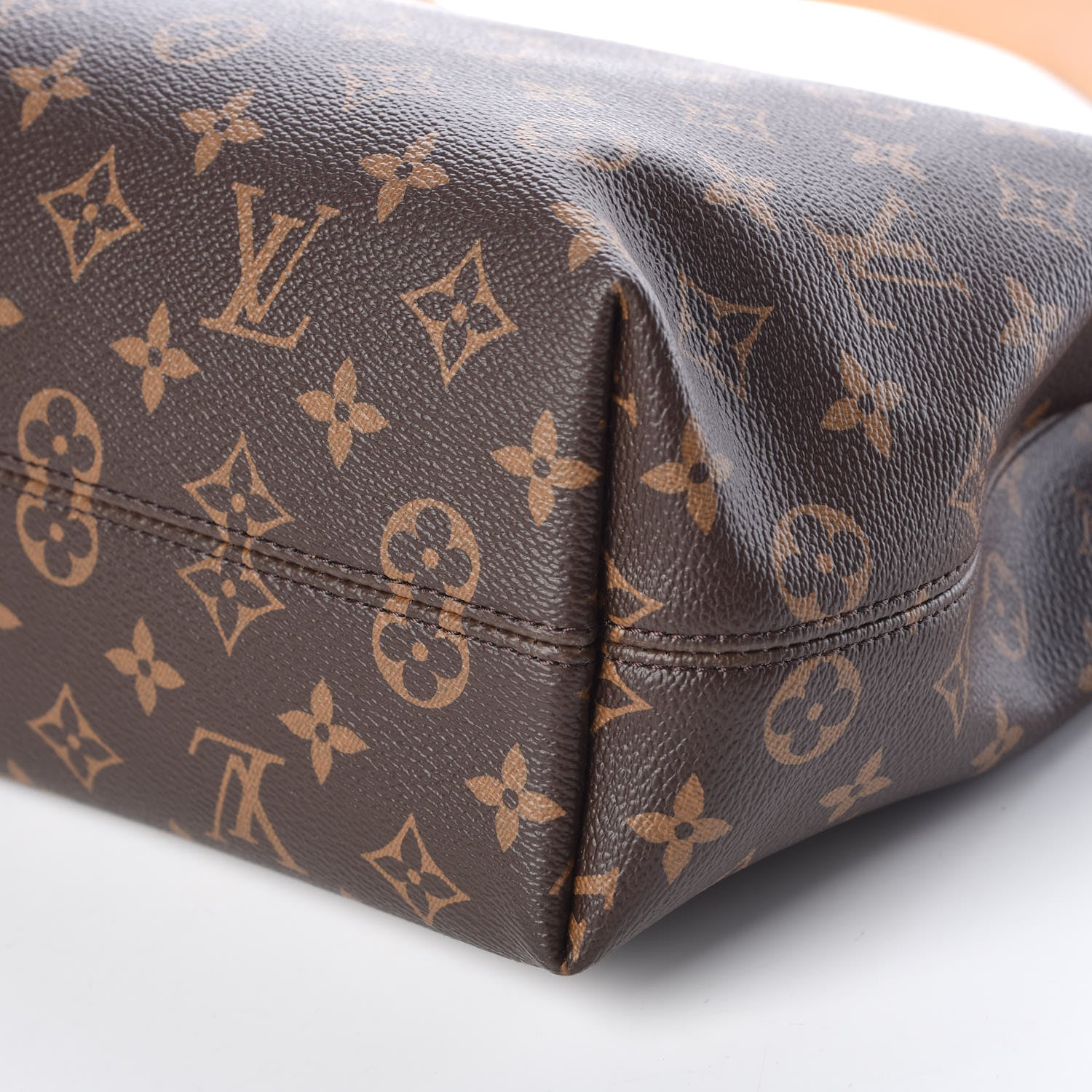 Louis Vuitton Monogram Graceful PM Pivoine 6 of 9