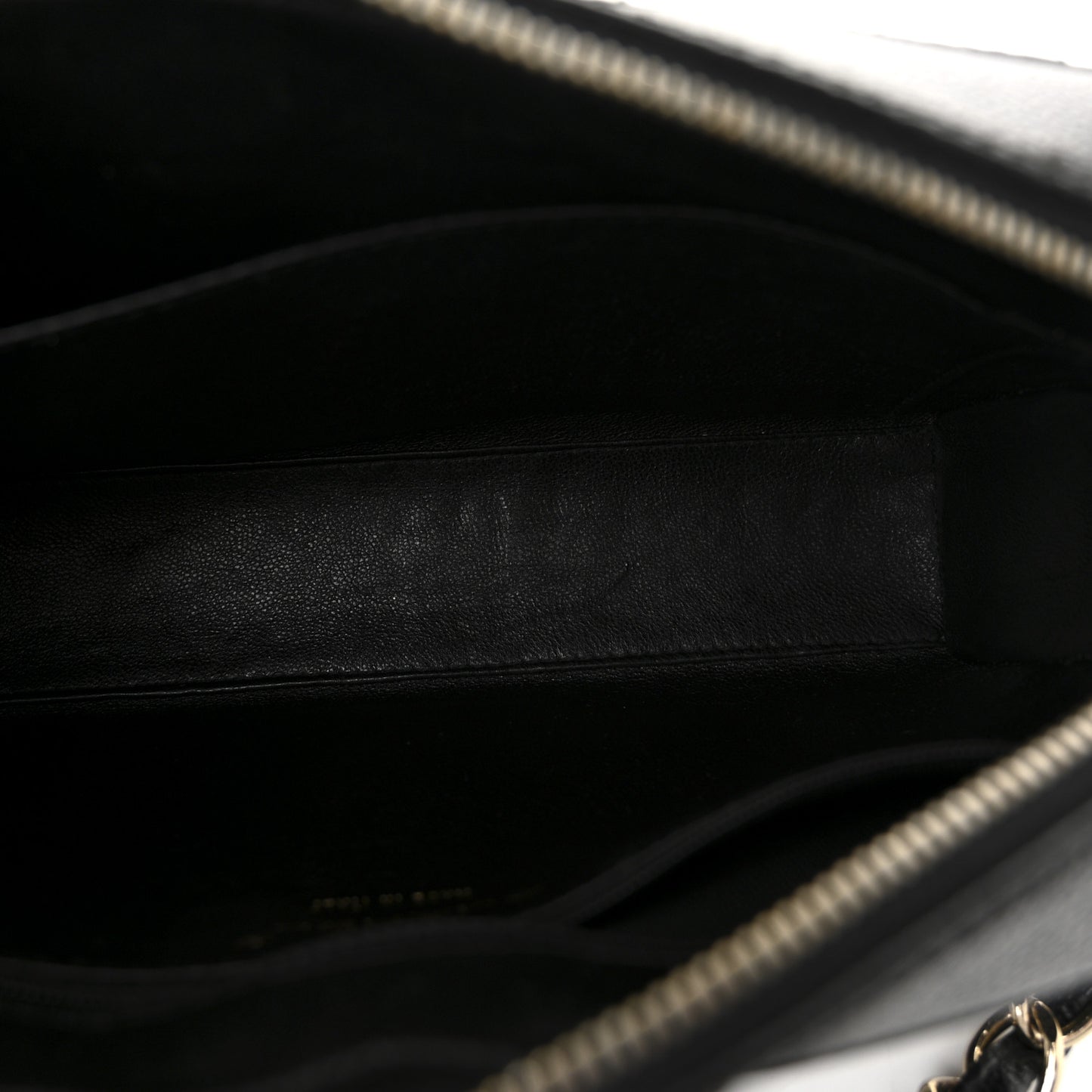 Caviar Quilted Camera Bag Black