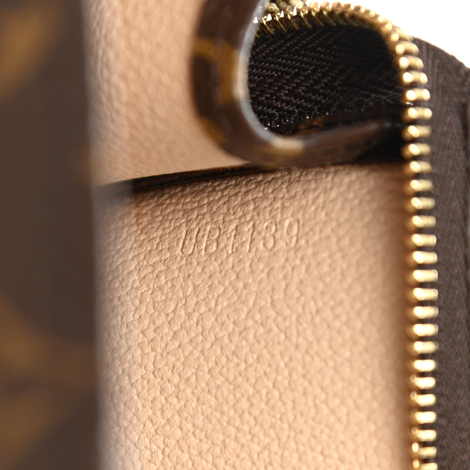 Louis Vuitton Monogram Toiletry Pouch 19 7 of 8