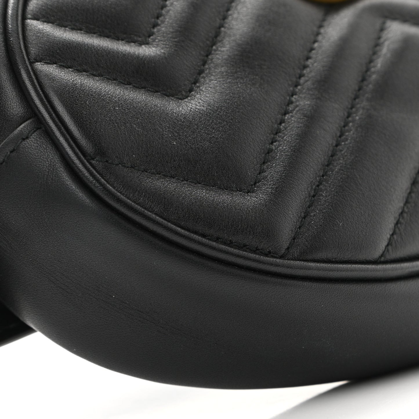 Calfskin Matelasse GG Marmont Belt Bag 85 34 Black