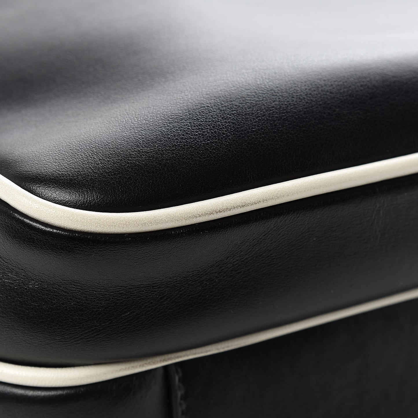 Vitello Bi-Color Crossbody Black Talco