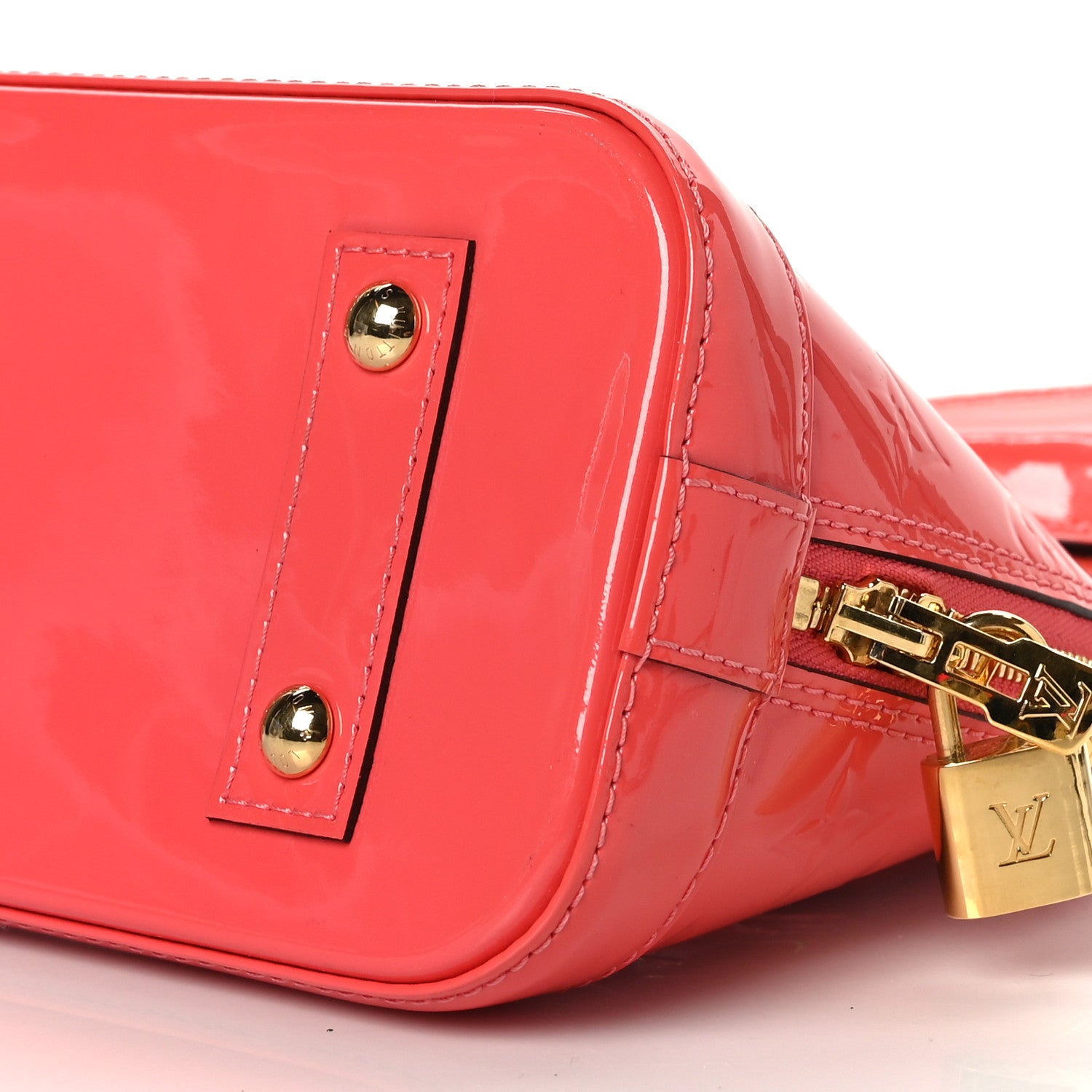Louis Vuitton Vernis Alma BB Rose Litchi 8 of 9