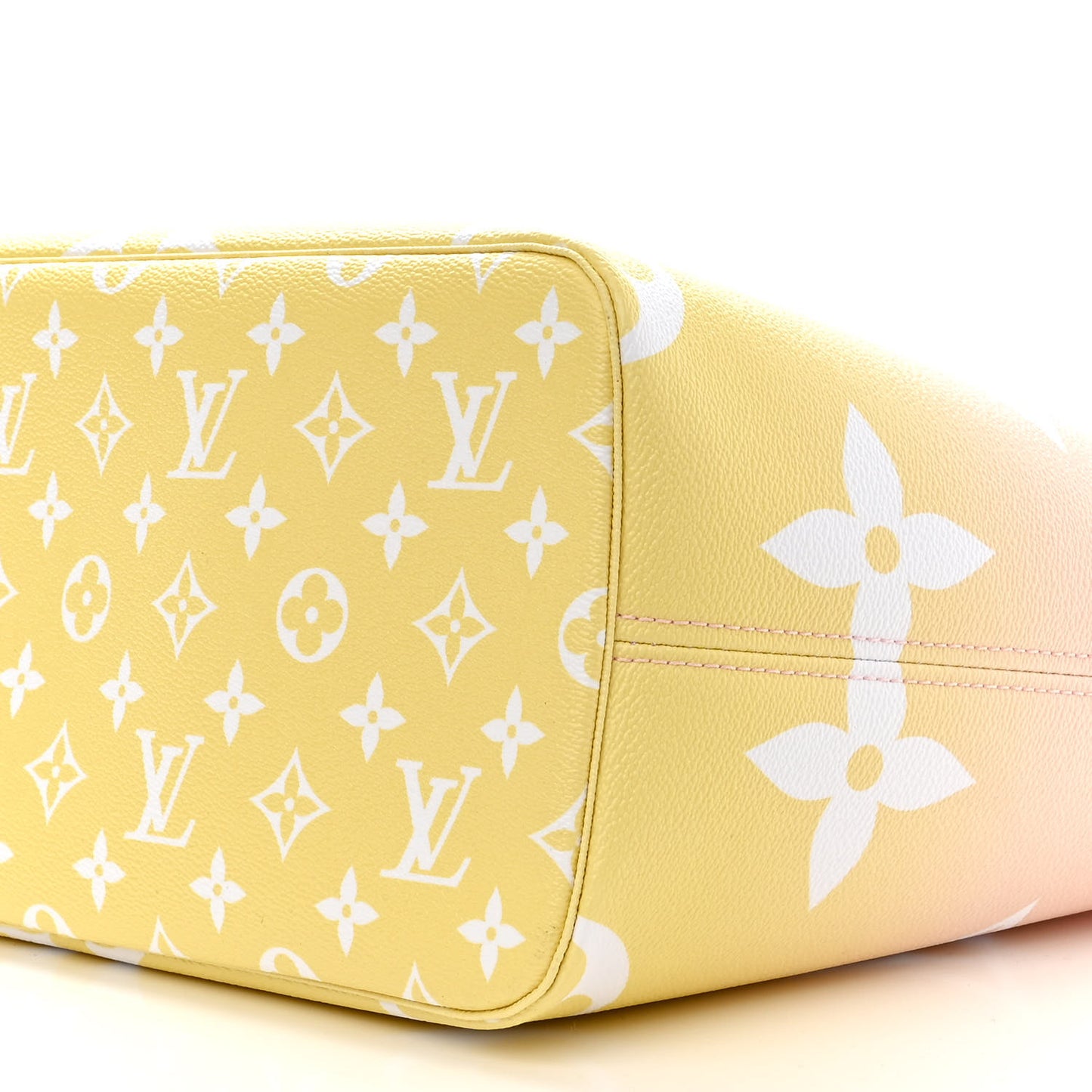Monogram Giant By The Pool Neverfull MM Light Pink