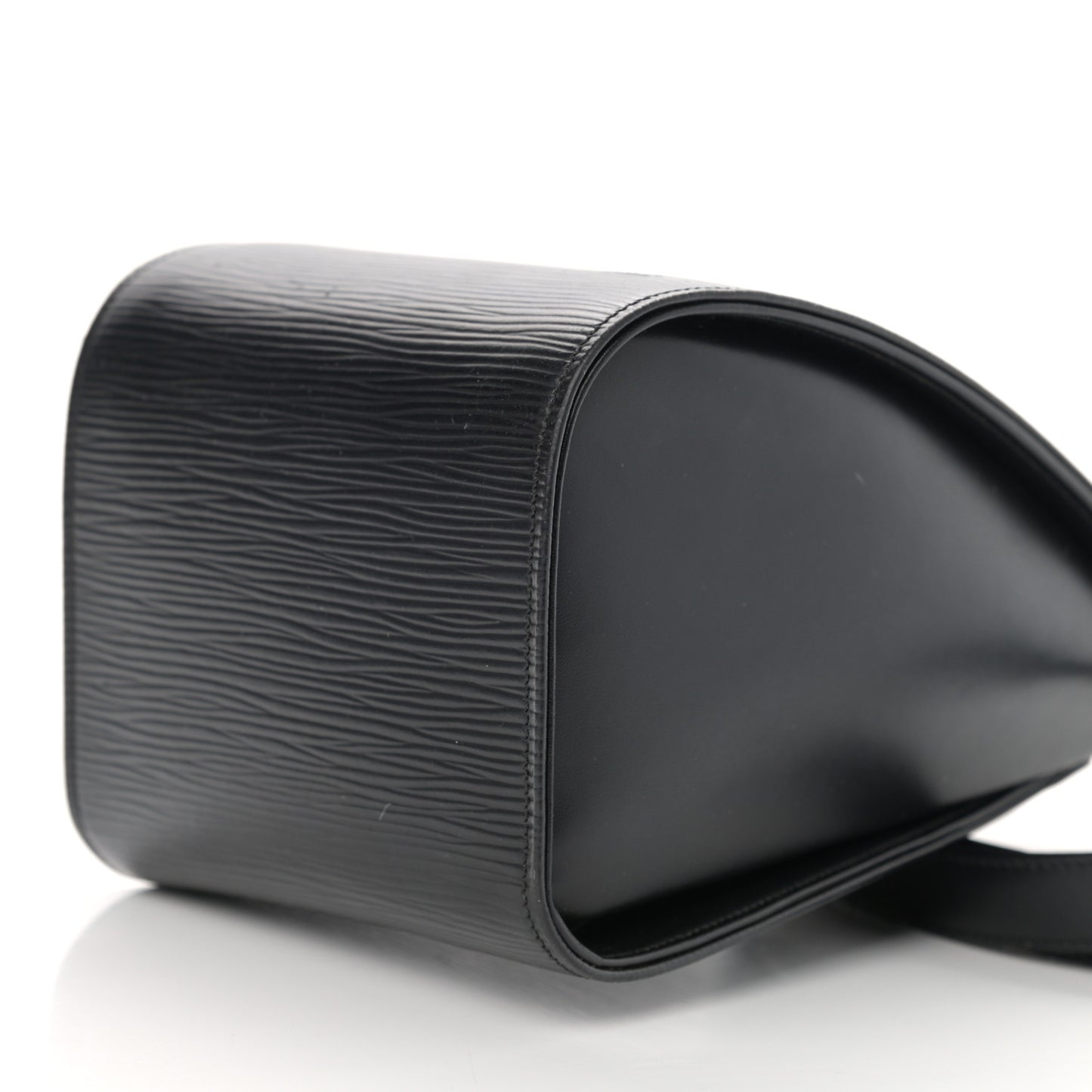 Epi Minuit Black