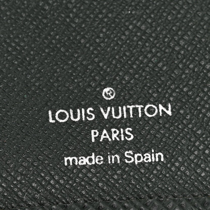 Louis Vuitton Taiga Small Ring Agenda Cover Epicea 12 of 17