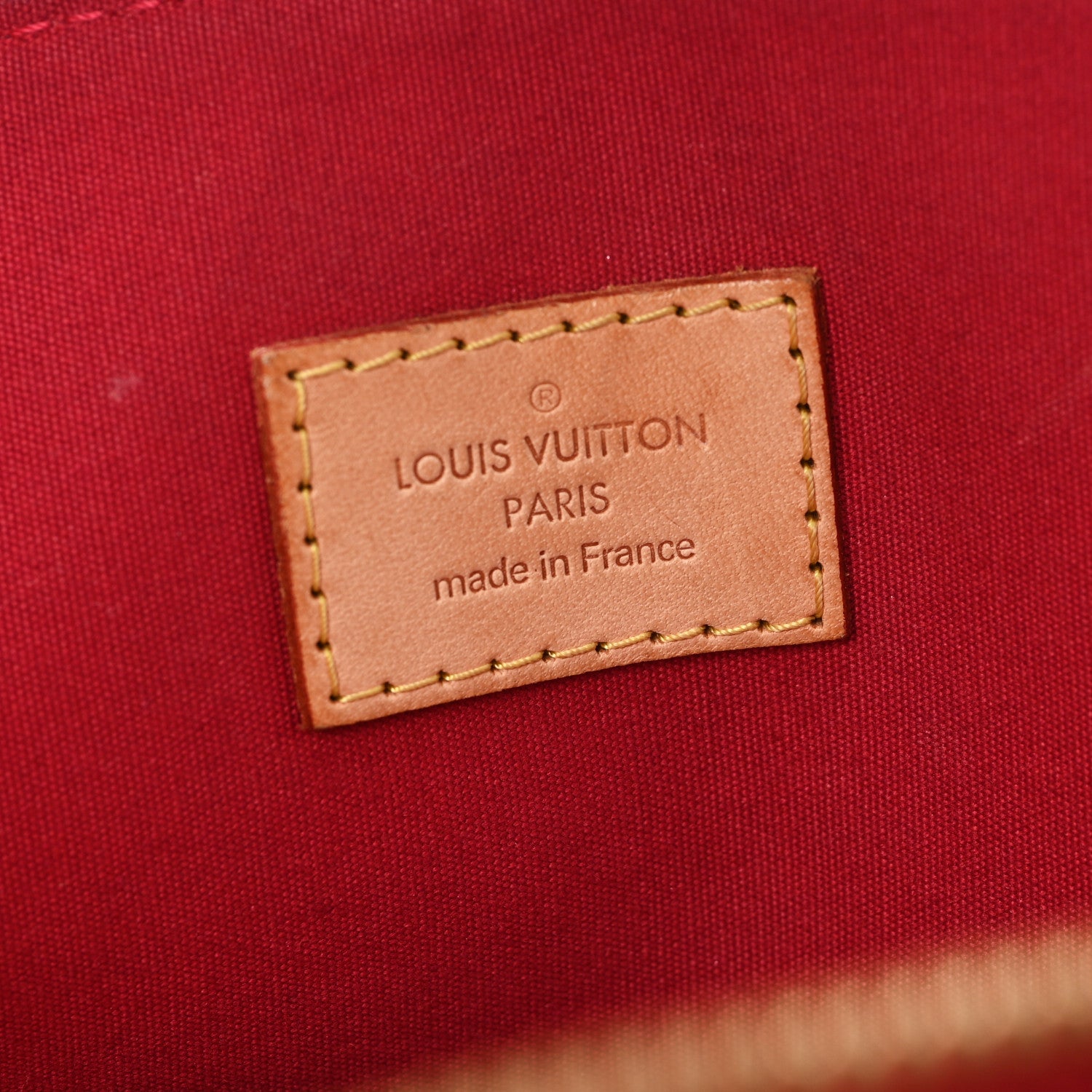 Louis Vuitton Vernis Alma GM Pomme D'Amour 6 of 10