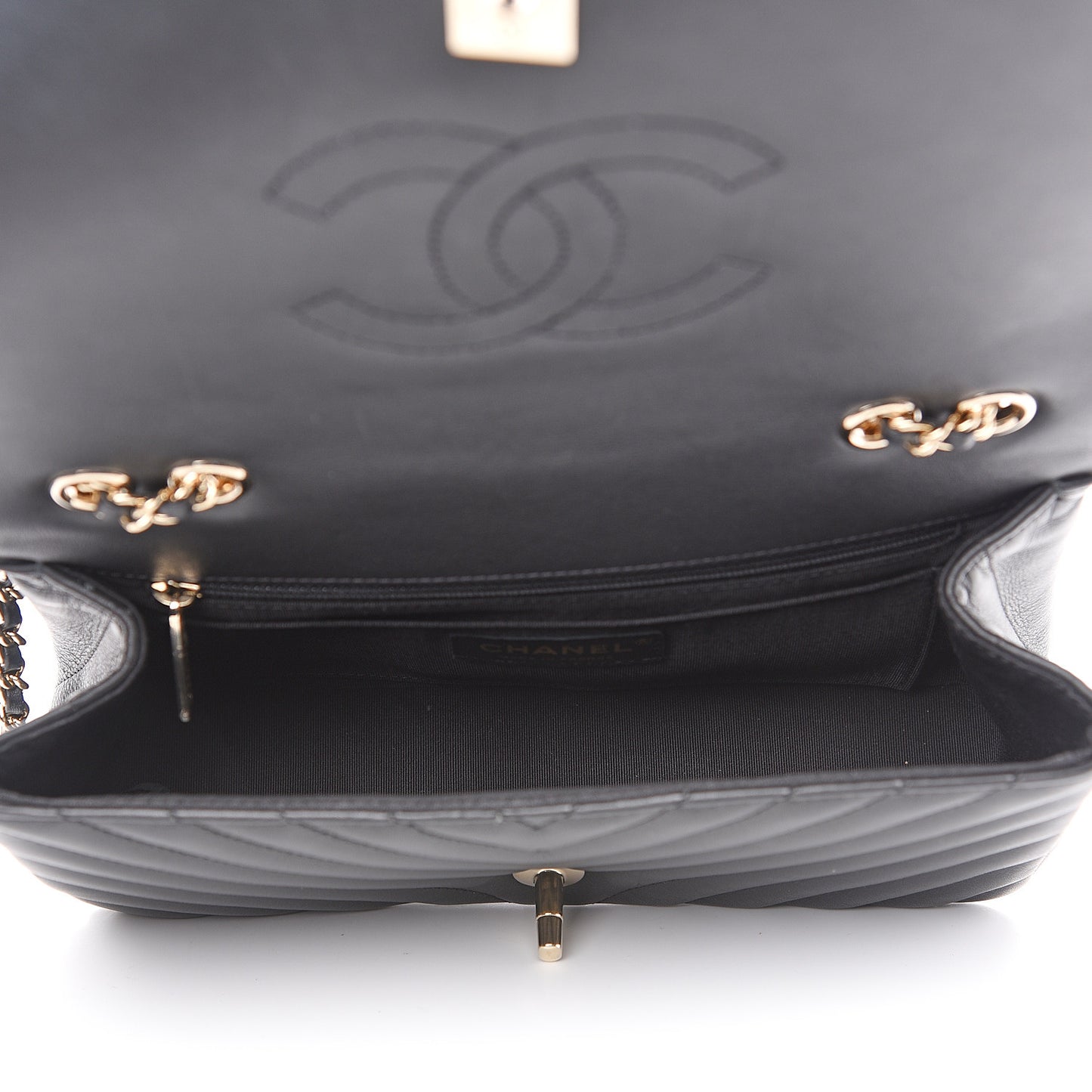 Calfskin Chevron Quilted Statement Flap Black