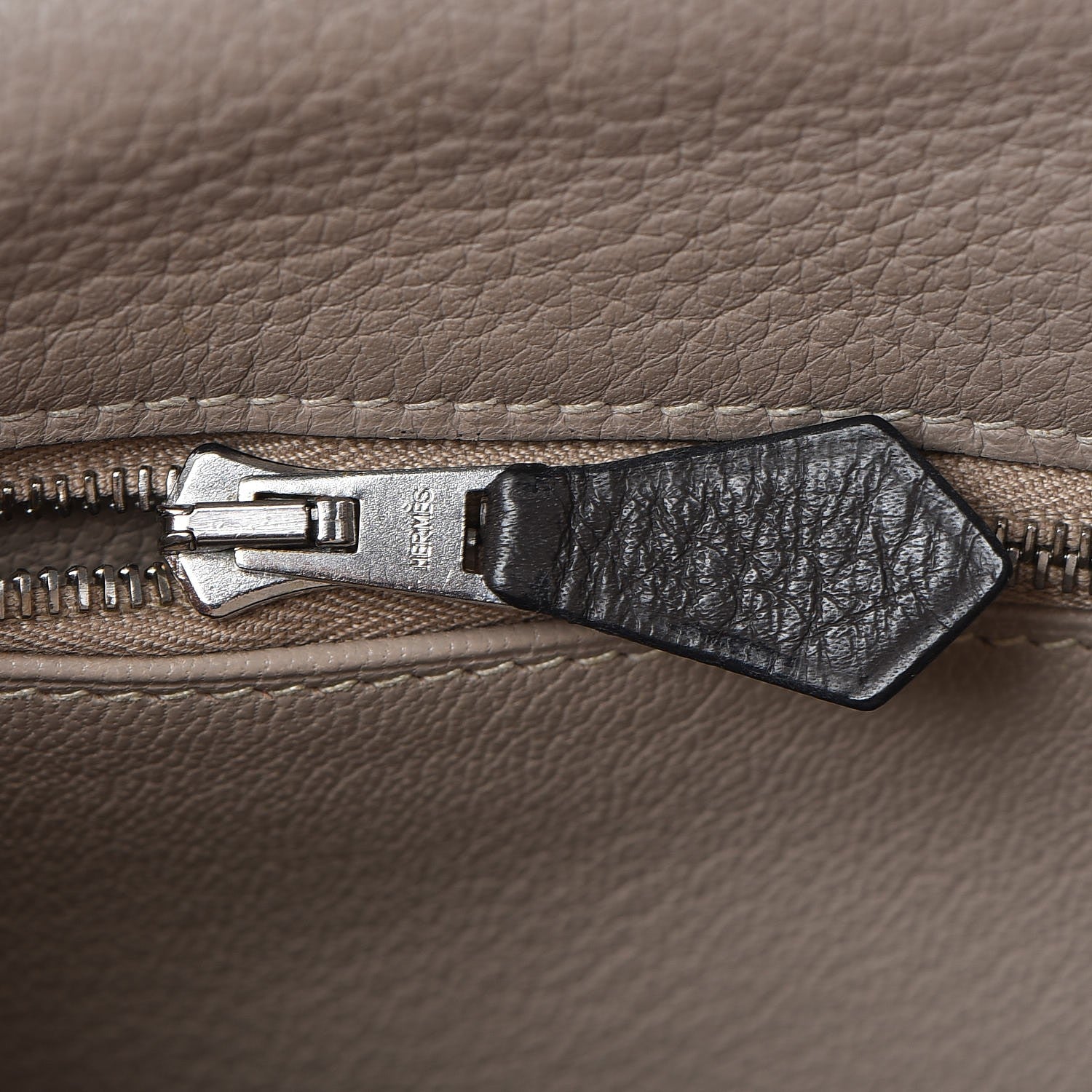 Hermes Taurillon Clemence Tri-color Kelly Retourne 35 Graphite Gris Tourterelle Gris Clair 21 of 36