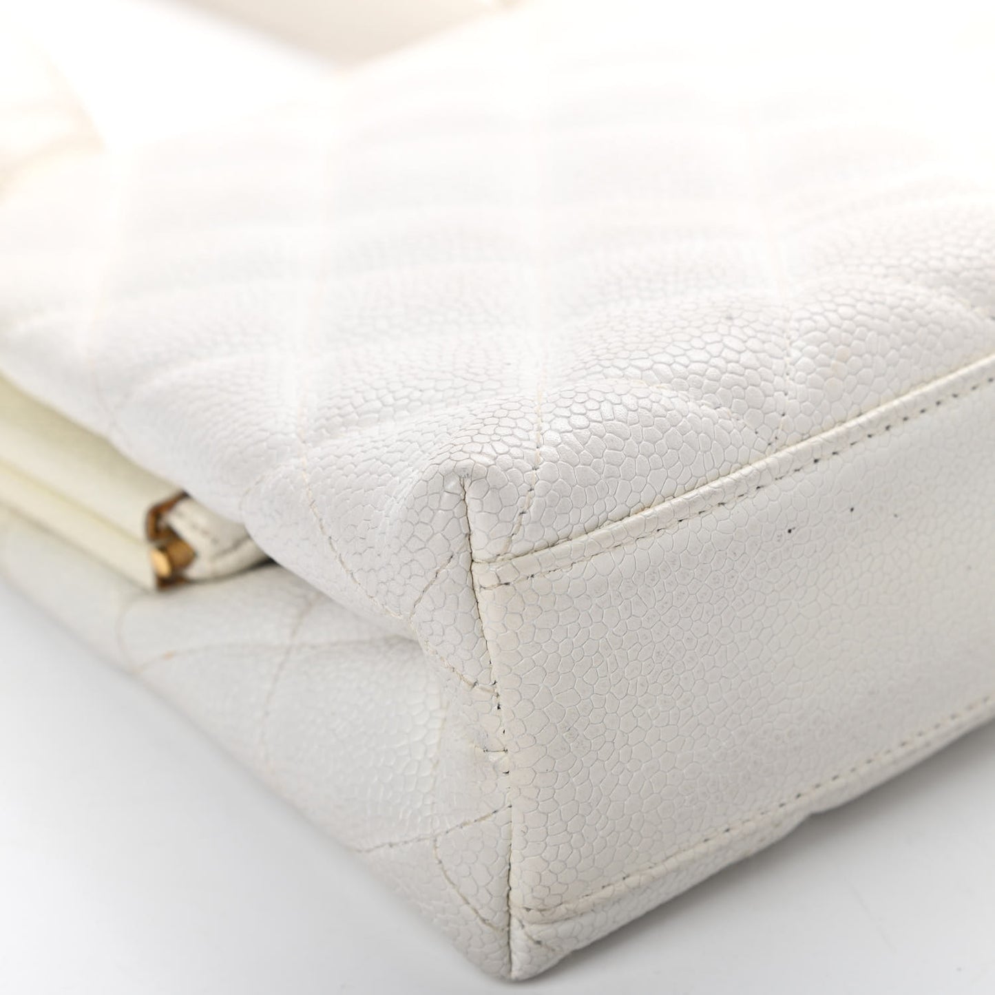 Caviar Quilted Kisslock Frame Bag White