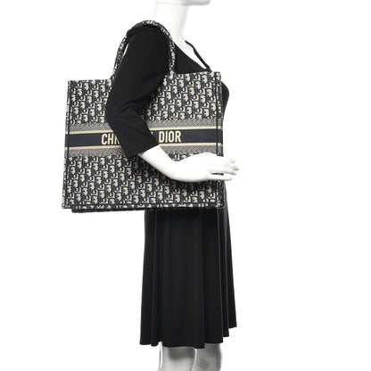Christian Dior Oblique Book Tote Blue Multicolor 2 of 10